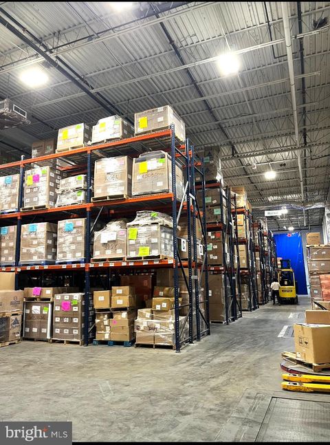 13000 MIDLANTIC DRIVE MOUNT LAUREL NJ 08054