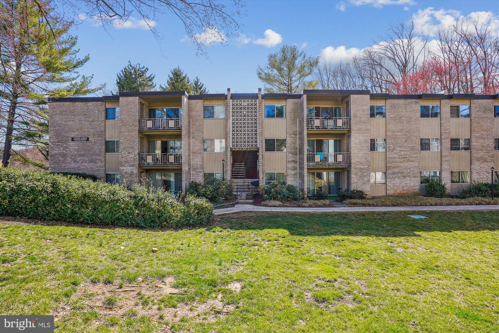 BETHESDA PARK - Residential