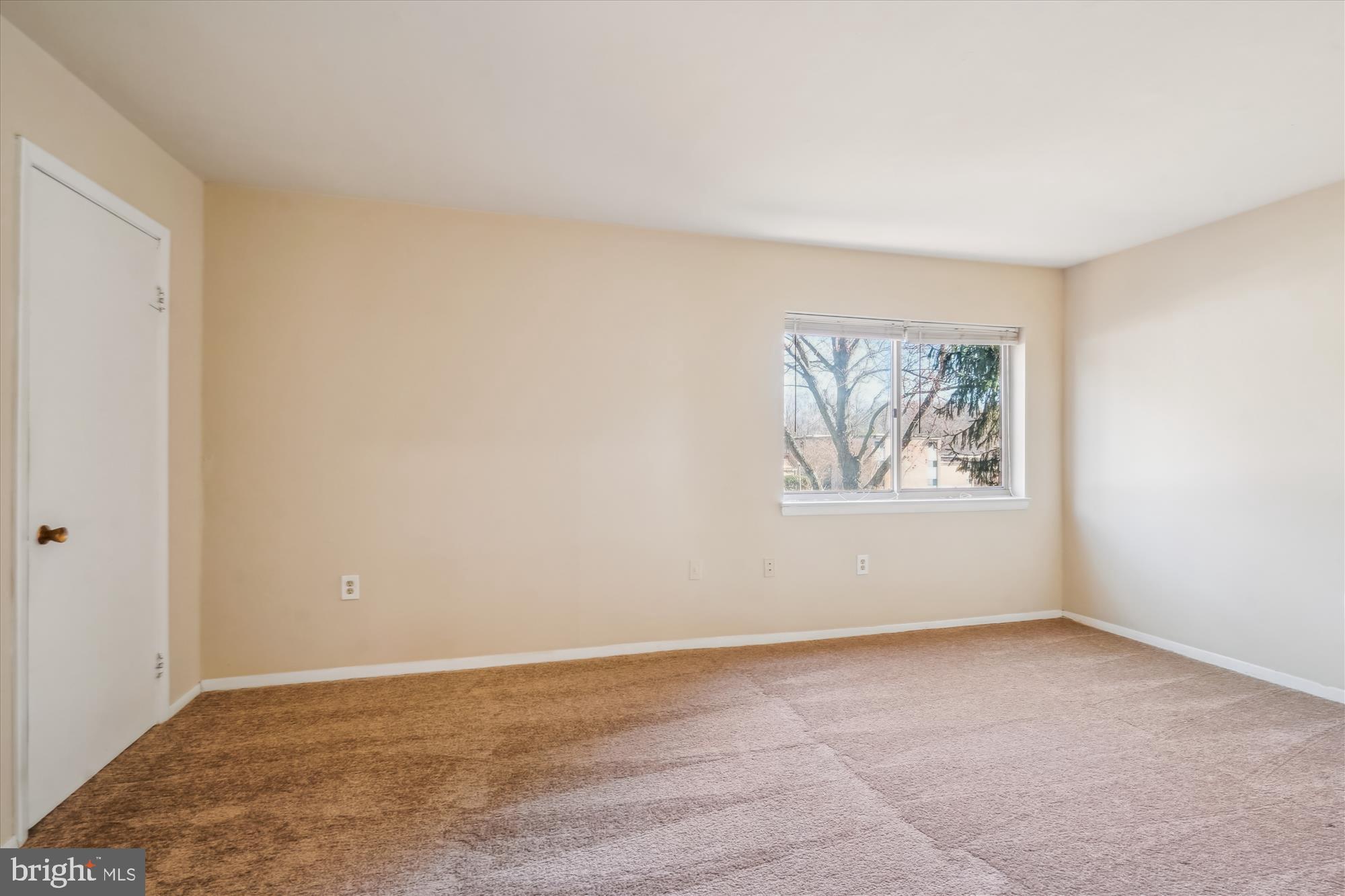 BETHESDA PARK - Residential