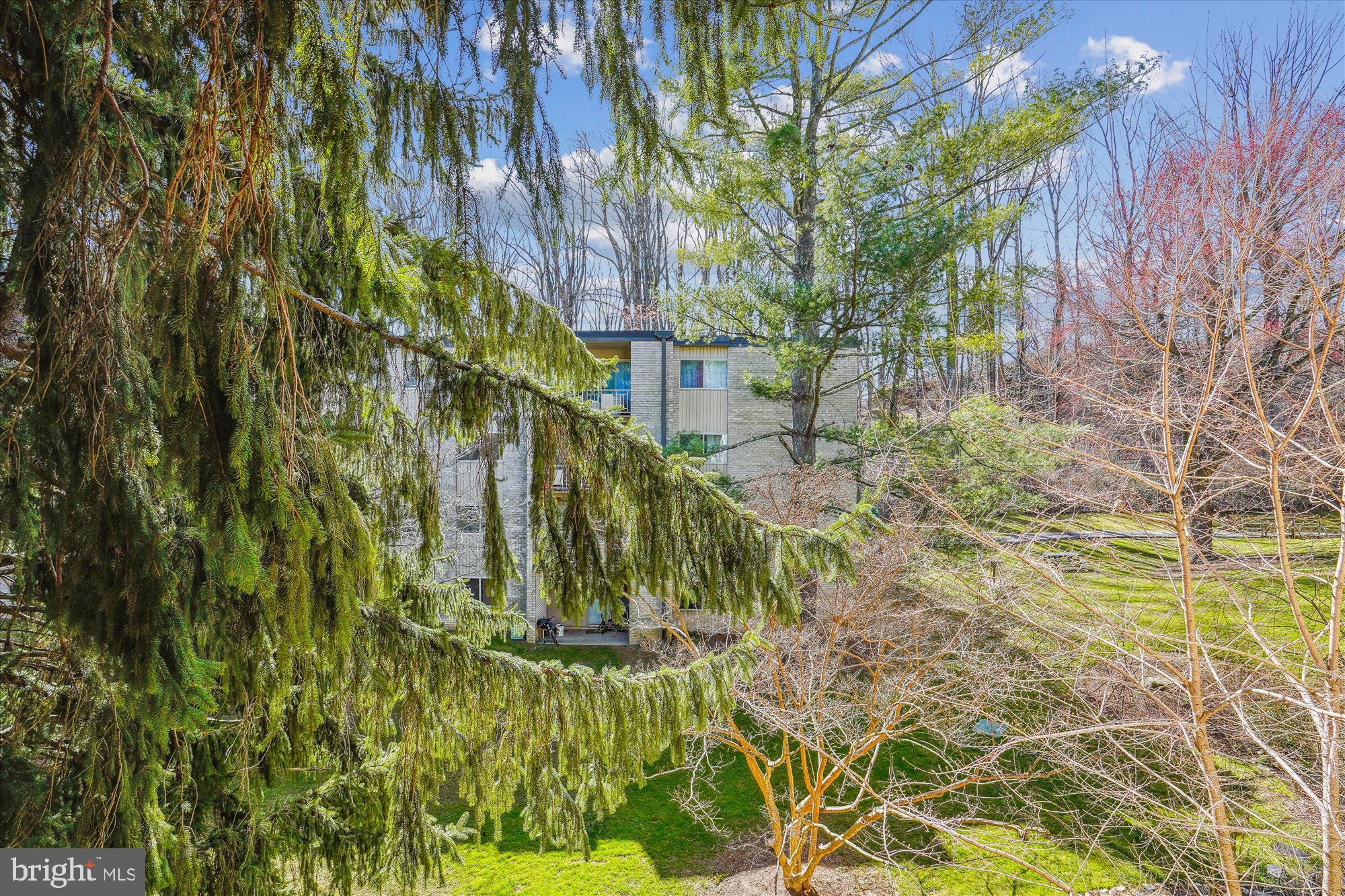 BETHESDA PARK - Residential