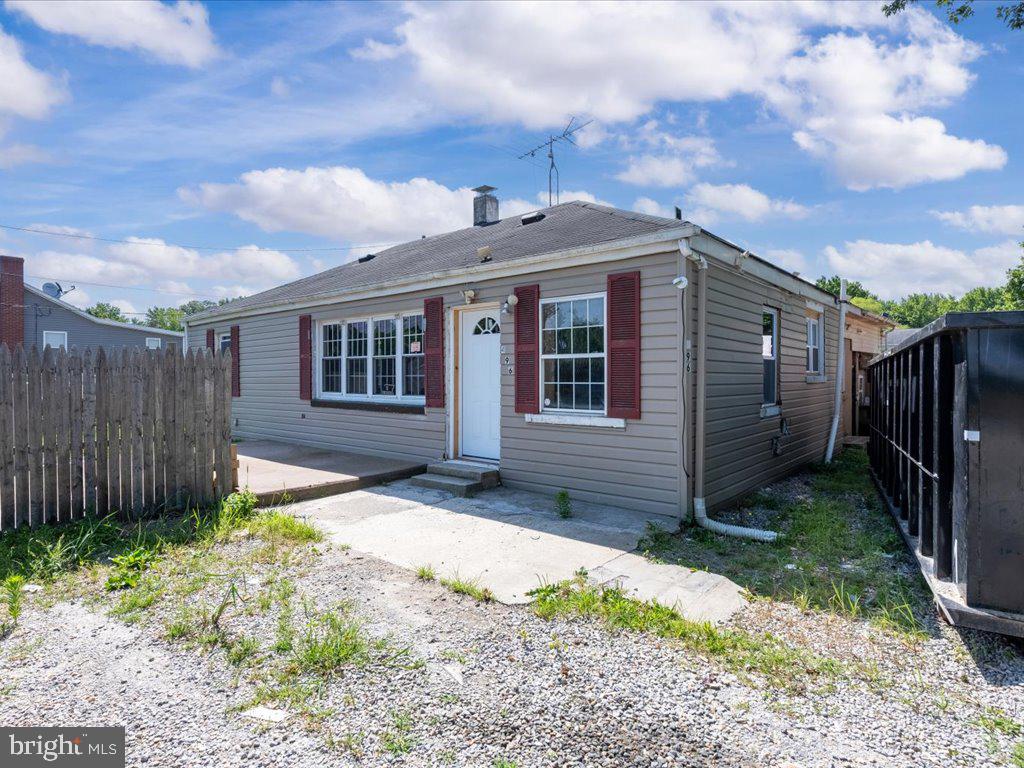 INVESTOR ALERT!! 496 Frenchtown Road! Property needs full renovation. 3 Bedroom, 1 Bathroom Rancher.