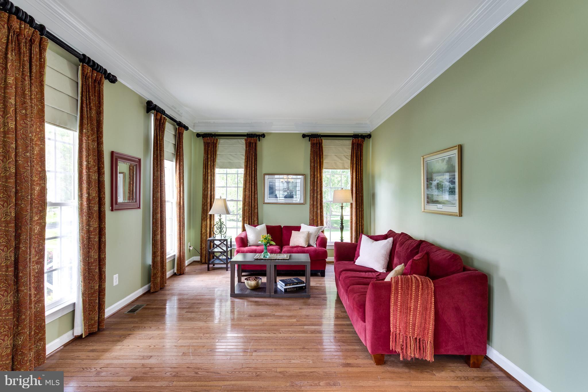 THE RIDINGS AT BLUE SPRING - Residential