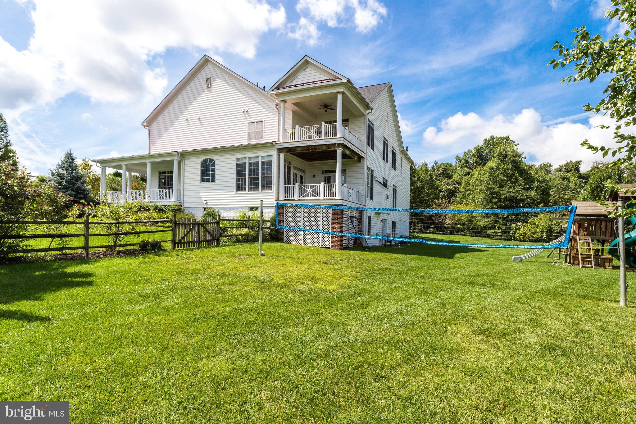 THE RIDINGS AT BLUE SPRING - Residential