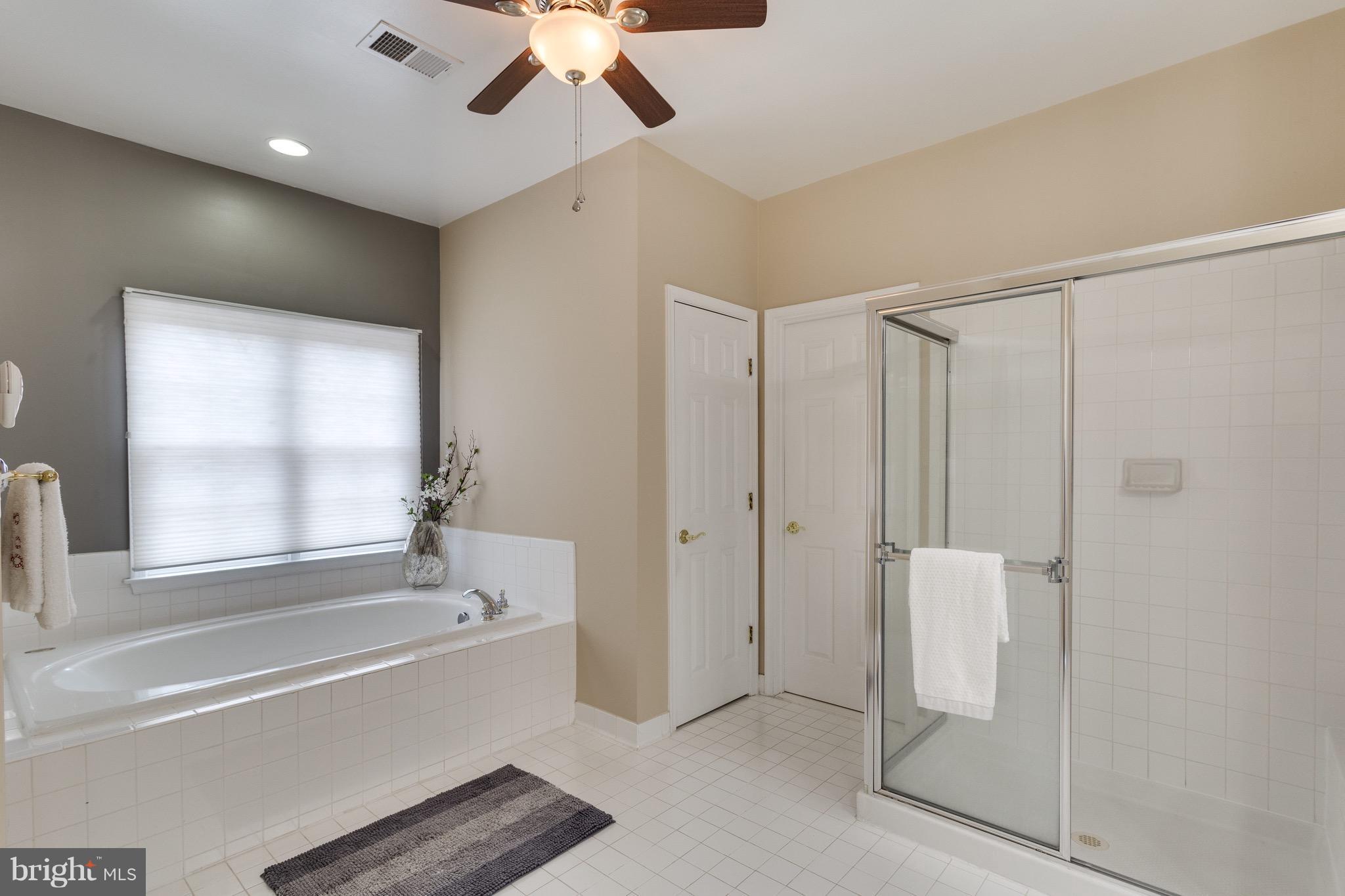 THE RIDINGS AT BLUE SPRING - Residential