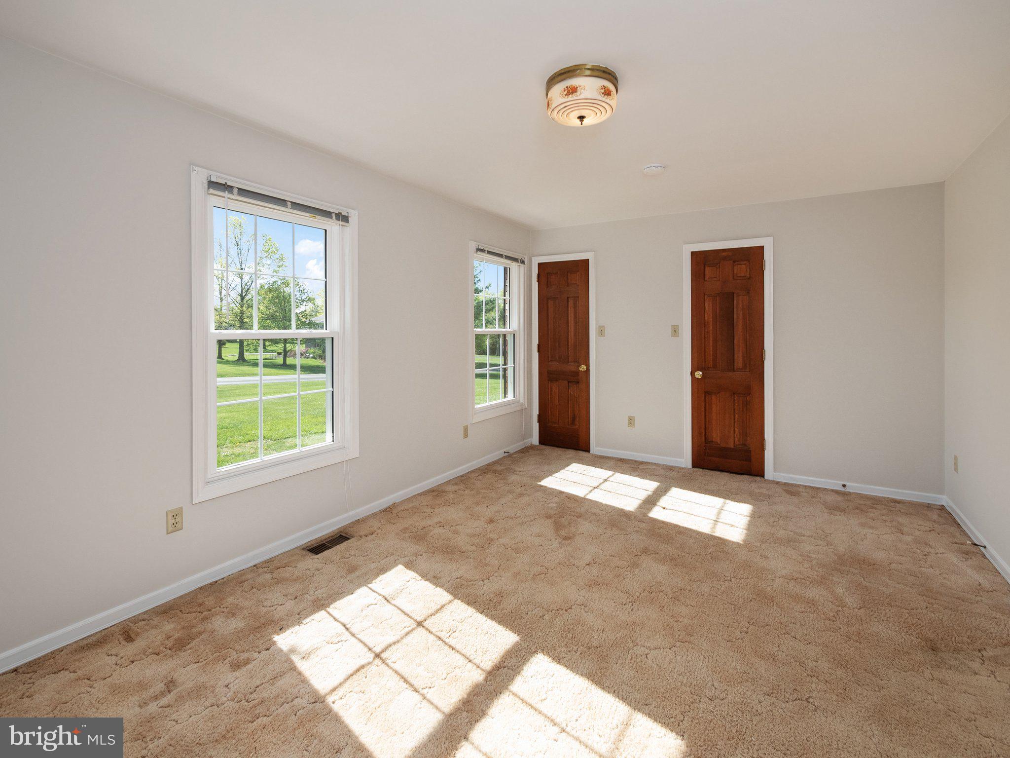 HILLCREST HUNT - Residential