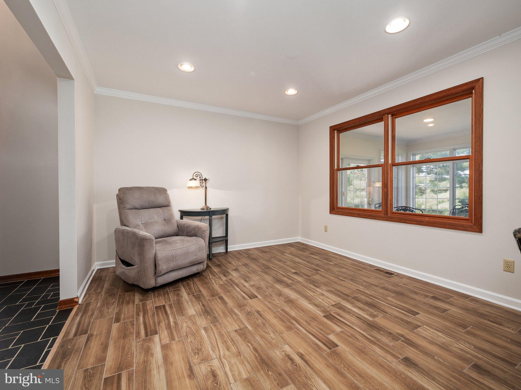 HILLCREST HUNT - Residential