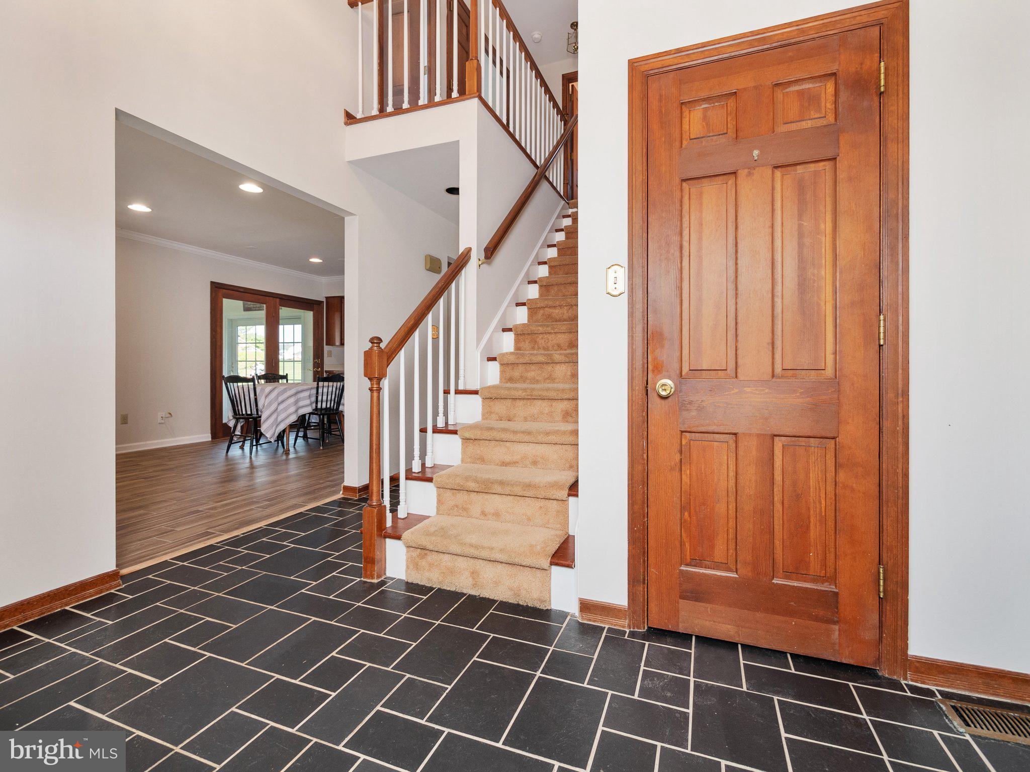 HILLCREST HUNT - Residential