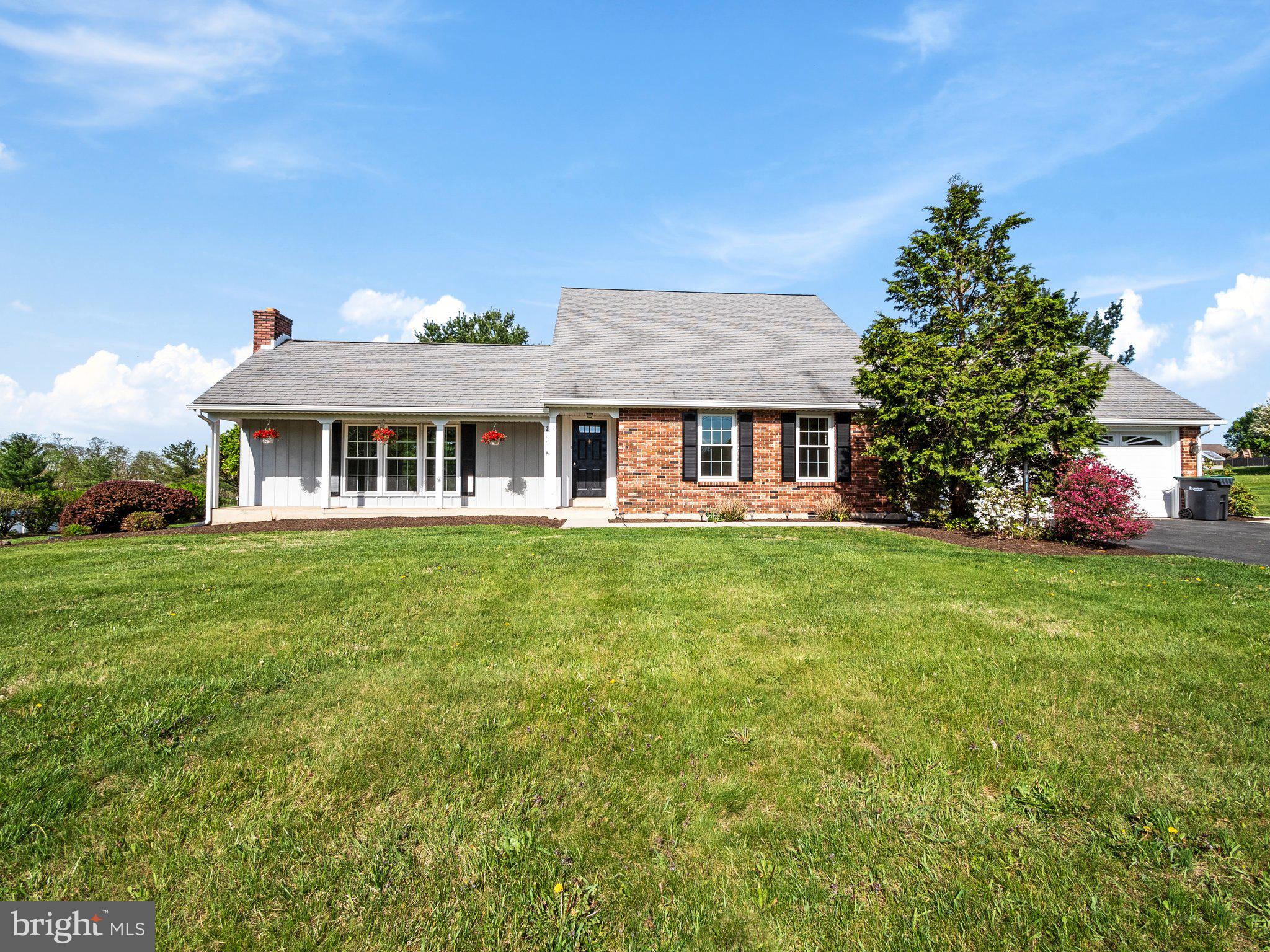 HILLCREST HUNT - Residential