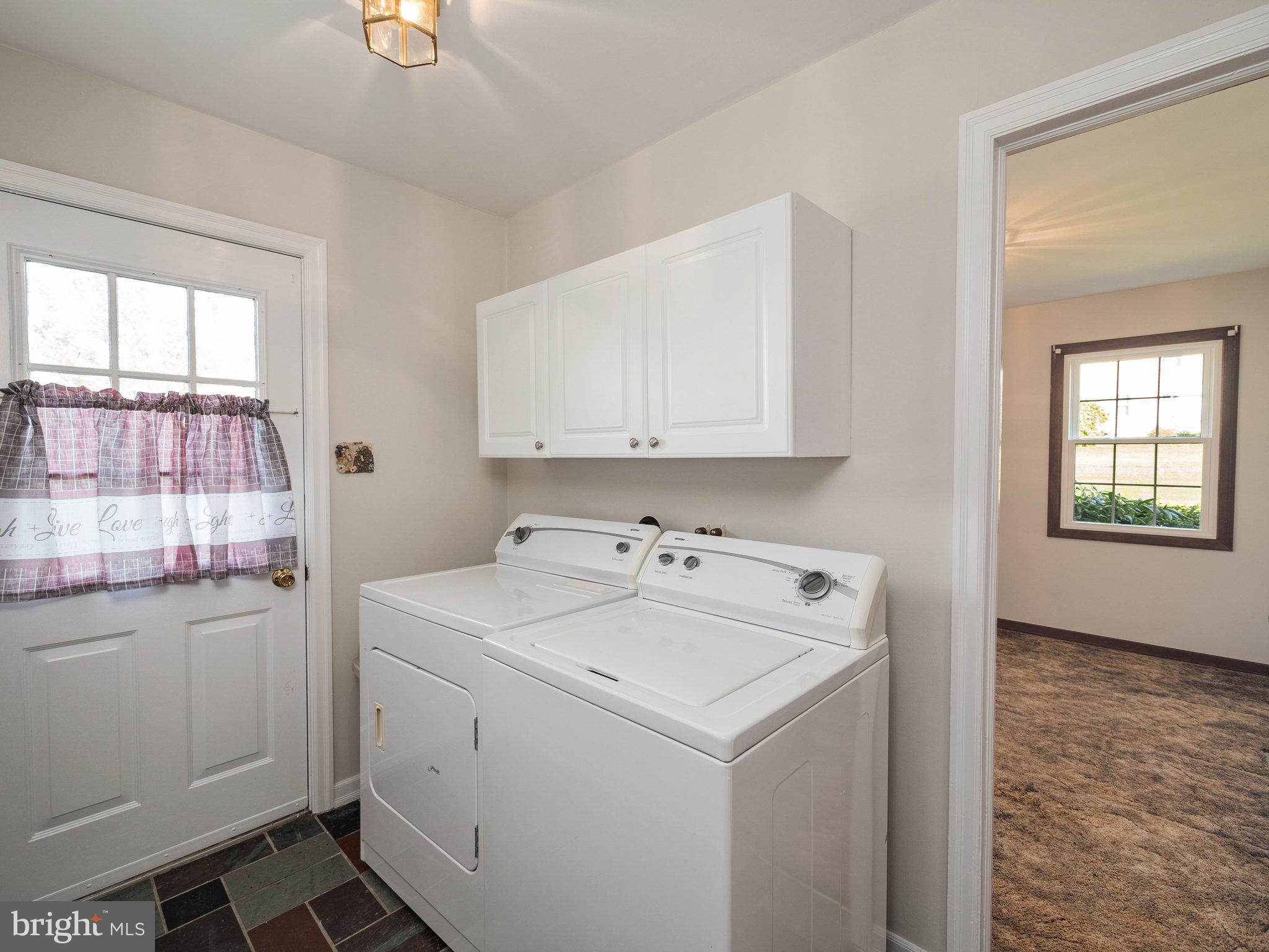 HILLCREST HUNT - Residential