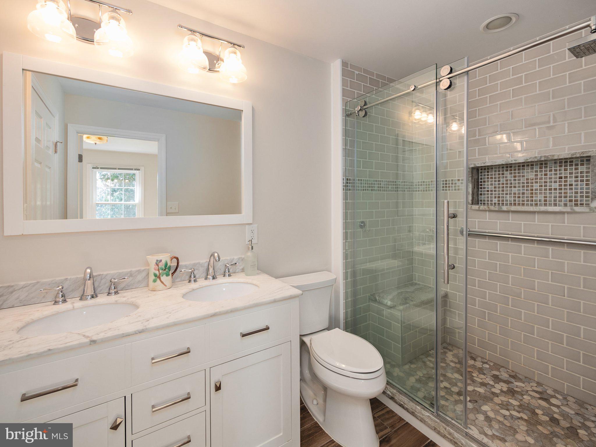 HILLCREST HUNT - Residential