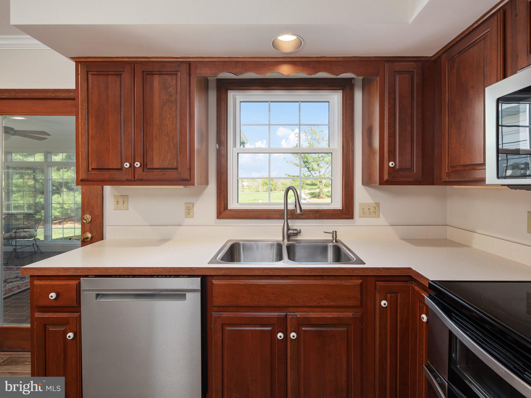 HILLCREST HUNT - Residential