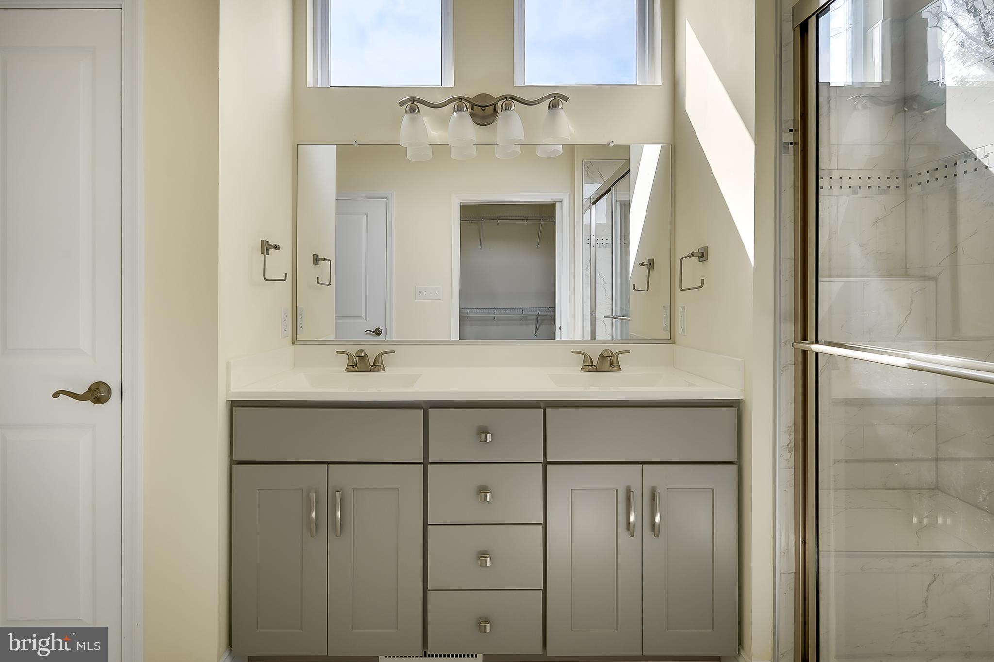 ABRAM'S CHASE - Residential