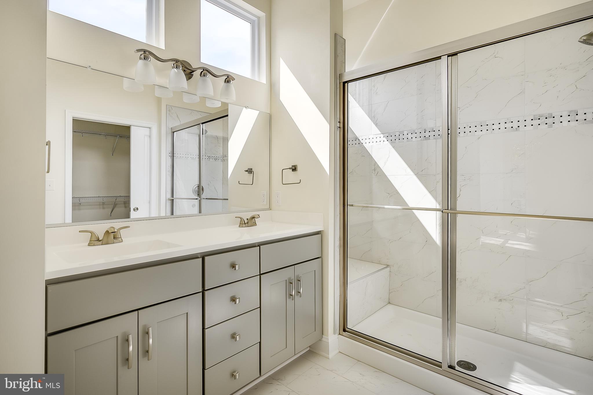 ABRAM'S CHASE - Residential