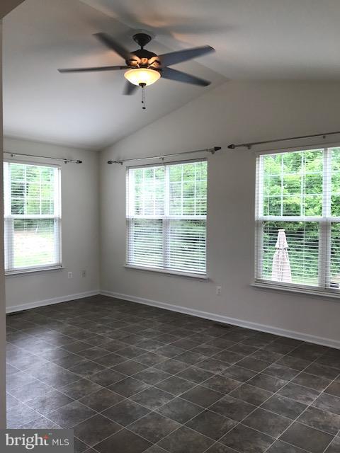 GARRISON WOODS - Residential Lease