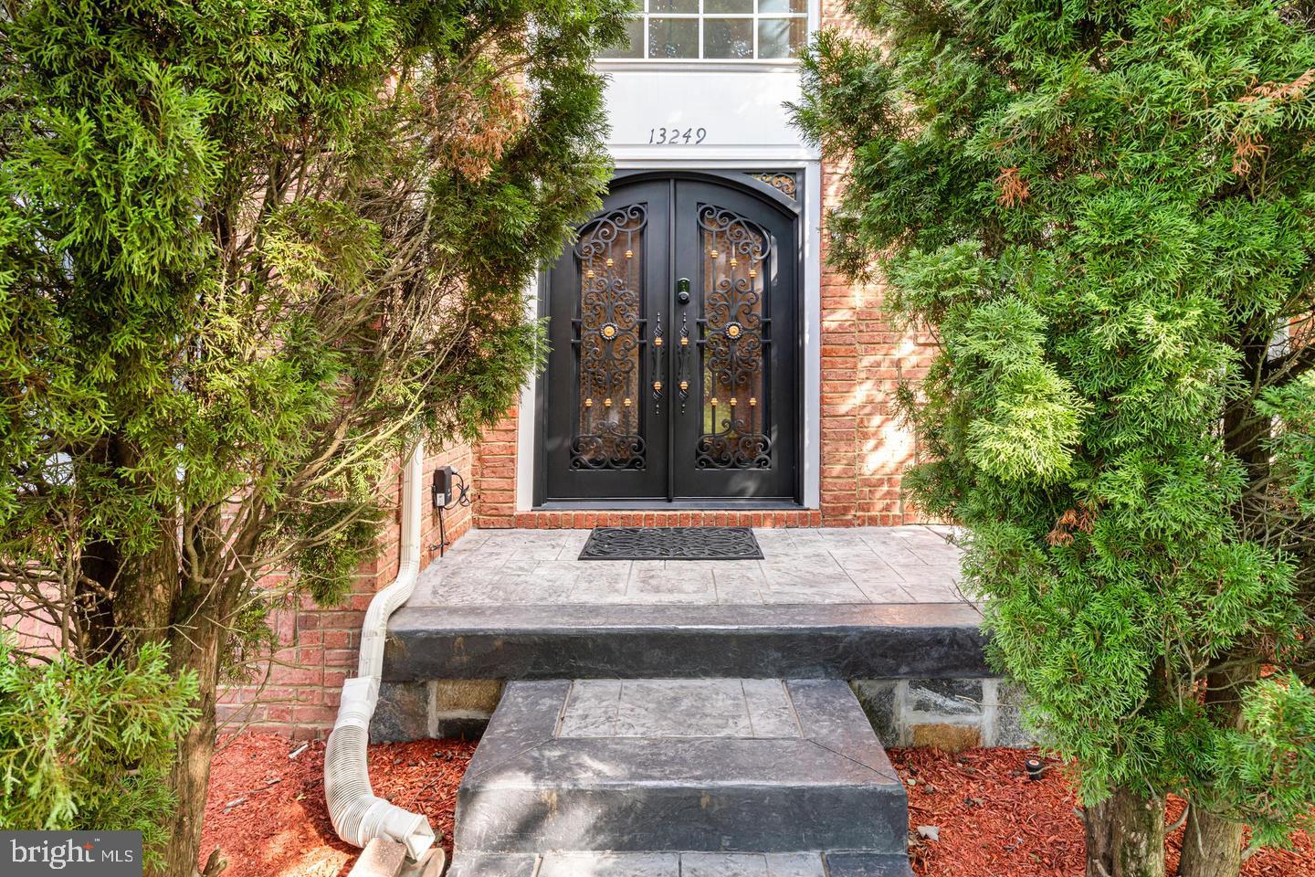 13249 MIDDLETON FARM LANE