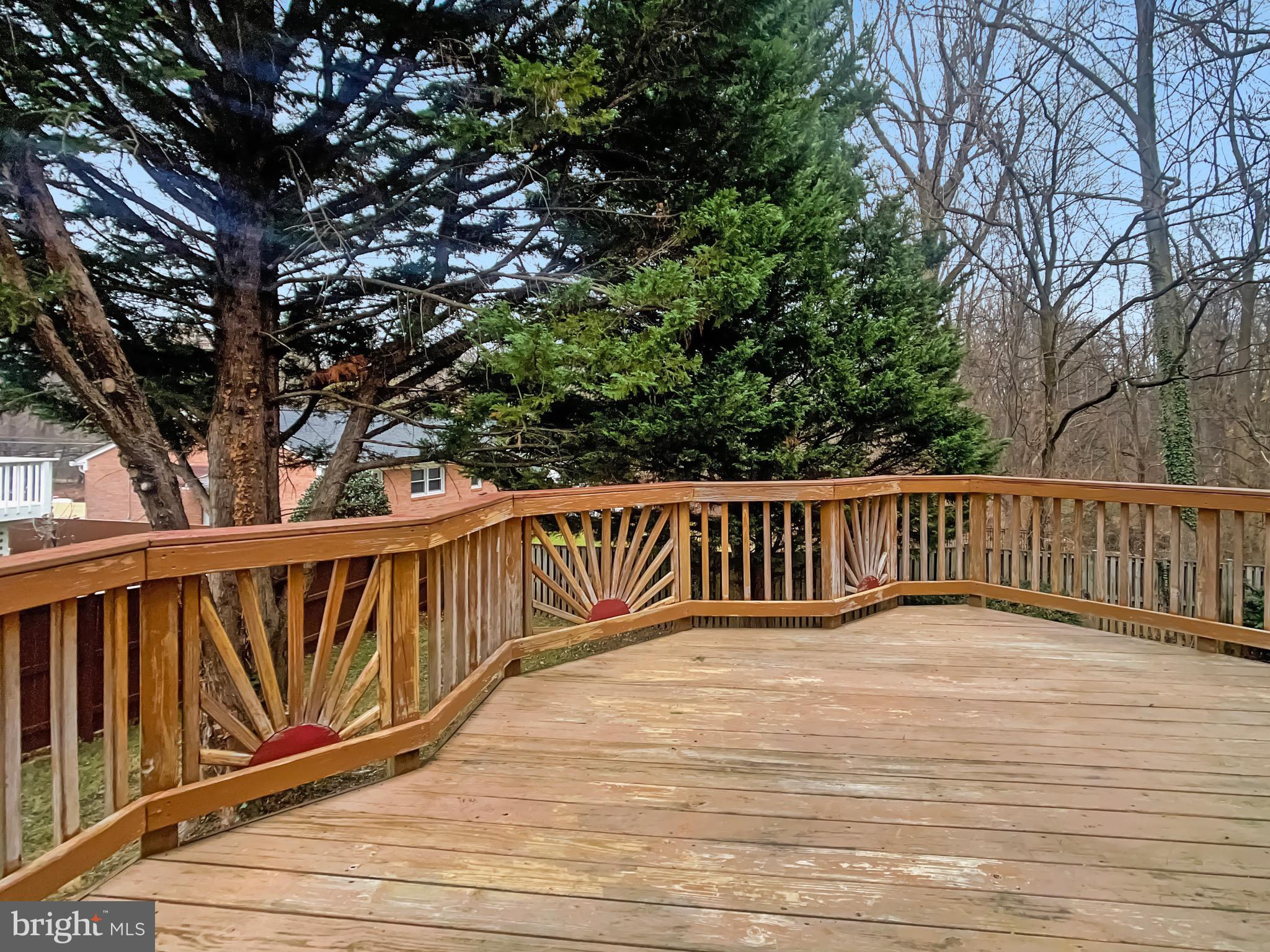 CHESTNUT HILLS - Residential