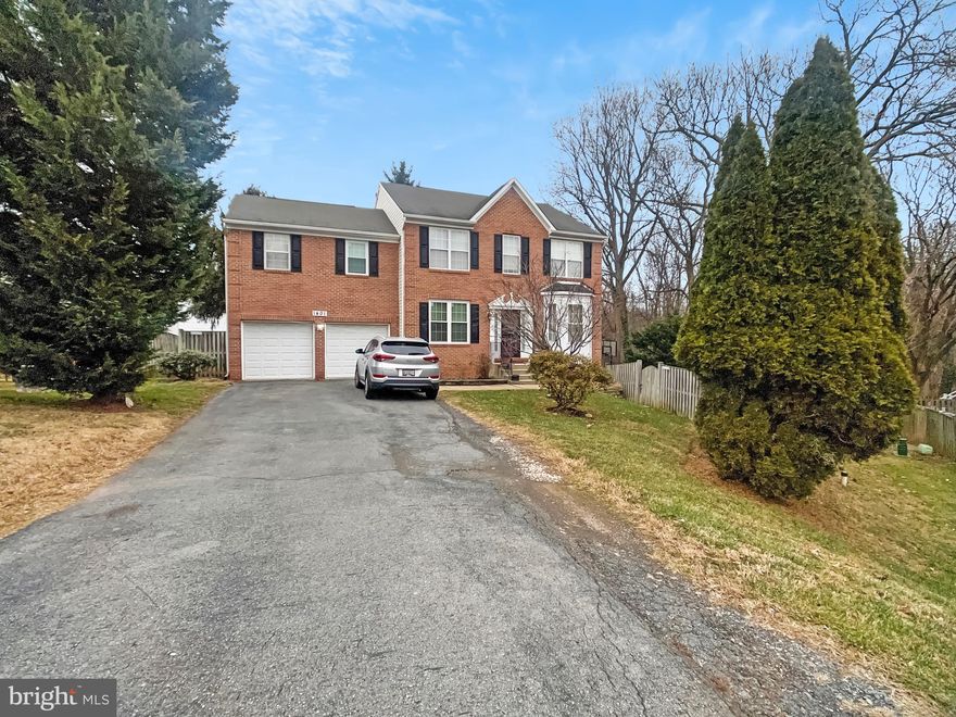 *****Highest and Best offers due by 6PM, Tuesday, January 20th****** A  Legacy Home Awaits in Chestnut Hills
Move in ready! Complete with new HVAC system! Owners have also thoughtfully
purchased new windows with warranty for new homeowners to live worry-free. Proudly
held by the original owners, this 5-bedroom, 3.5-bathroom gem offers a unique chance
to plant roots in Silver Spring’s charming Chestnut Hills. Since 1949, this neighborhood
has been one of the area’s best-kept secrets. Located in a prime central area just 15
minutes from downtown Silver Spring and only 7 minutes from Costco and Westfield
Wheaton Mall.
The home itself stands out with a versatile floor plan designed for modern needs. It
features a large additional bedroom on the upper level, providing extra space and
privacy. The lower level includes a dedicated in-law suite, making it the perfect setup for
multi-generational living or hosting long-term guests. Step outside to find a large deck for 
entertaining family and guests. Also patio area in the yard, ideal for summer gatherings and outdoor relaxation. Come see why Chestnut Hills is the place to be!