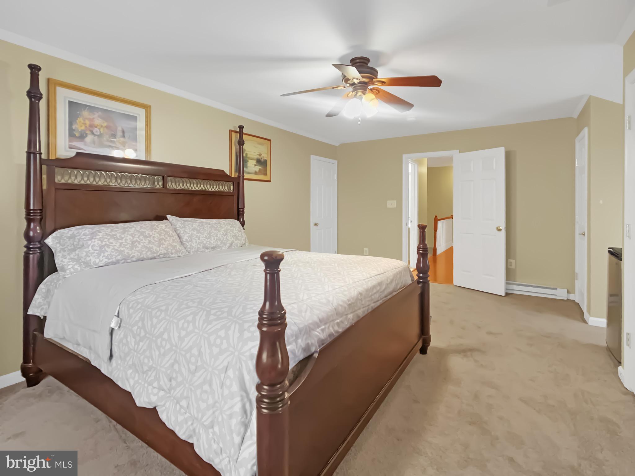 CHESTNUT HILLS - Residential