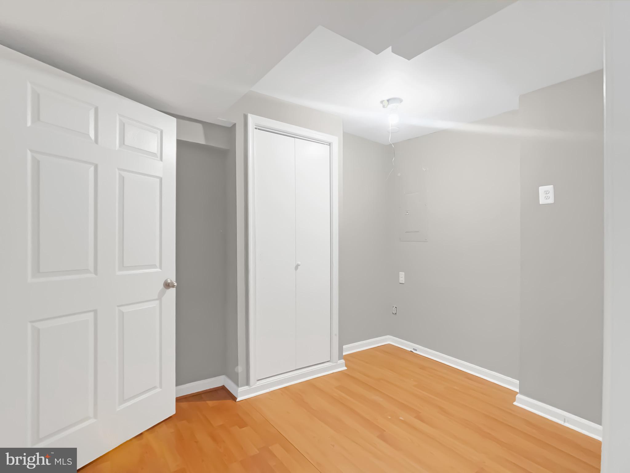 CHESTNUT HILLS - Residential