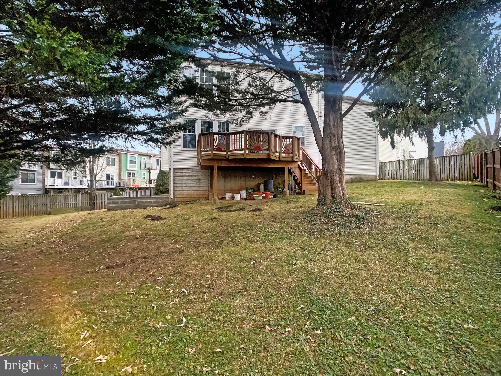 CHESTNUT HILLS - Residential