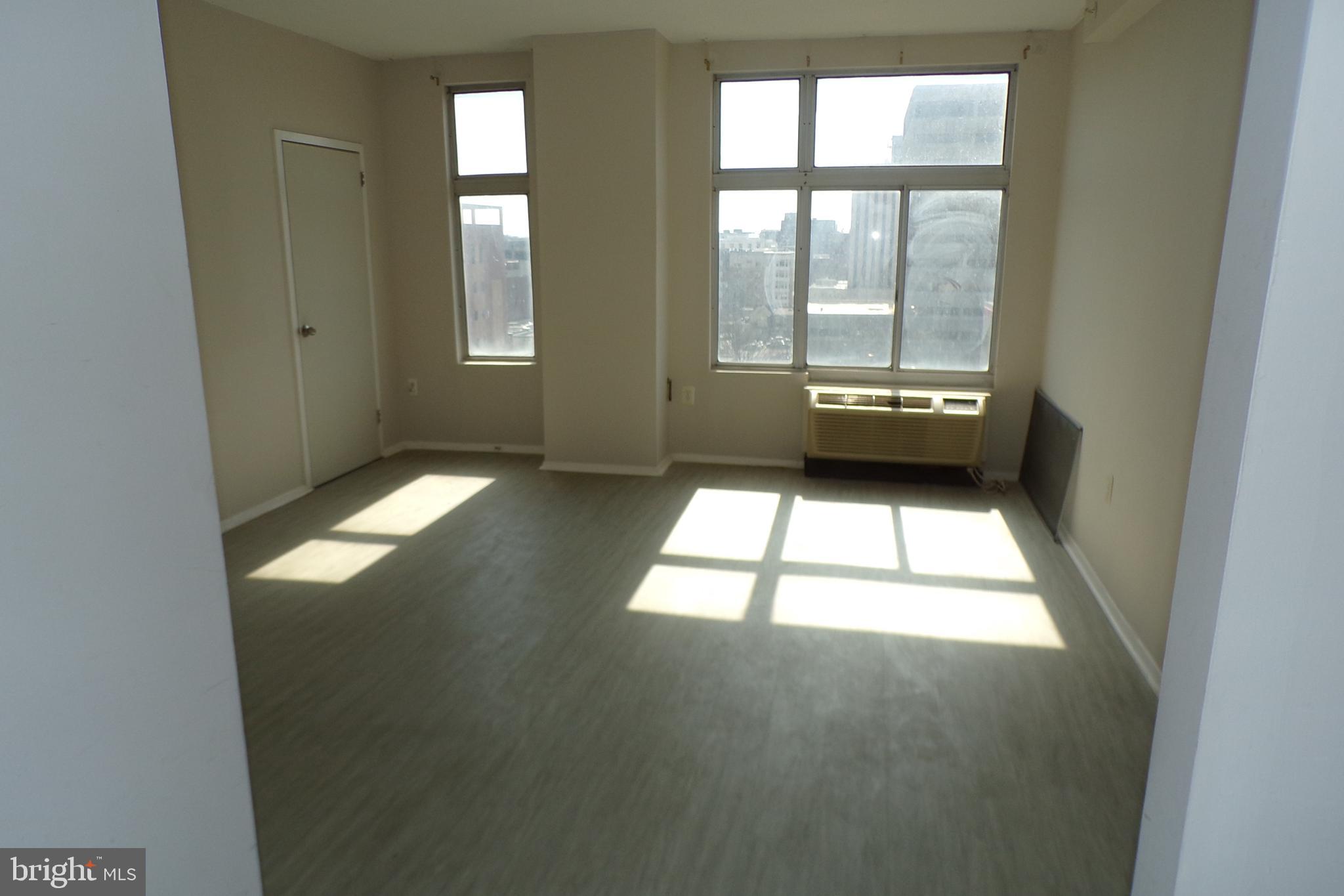 PENTHOUSE CONDOMINIUMS - Residential