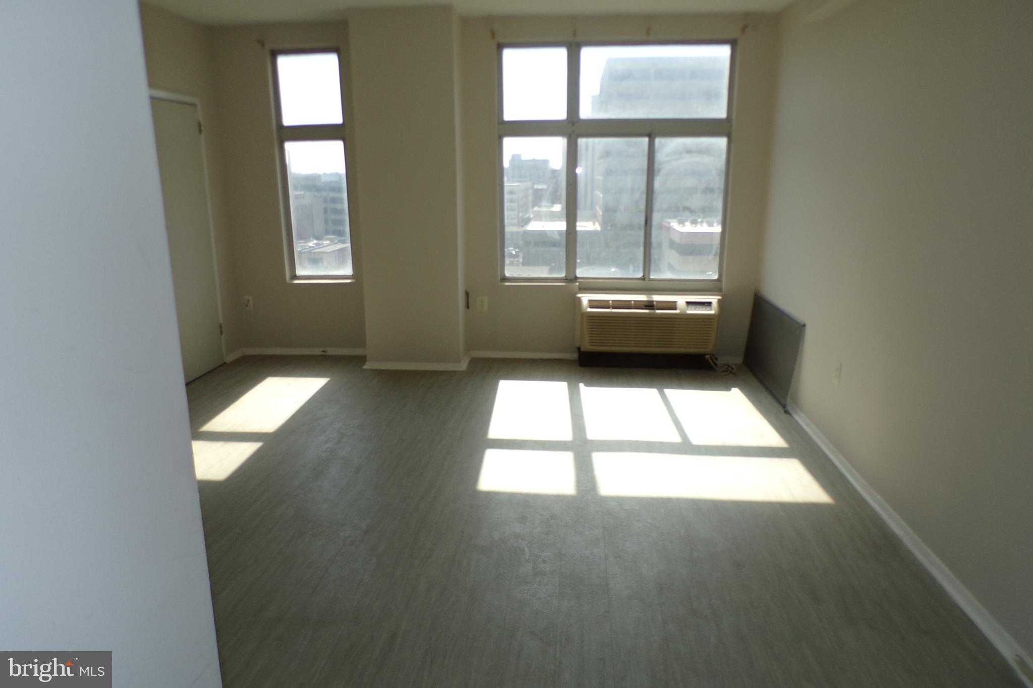 PENTHOUSE CONDOMINIUMS - Residential