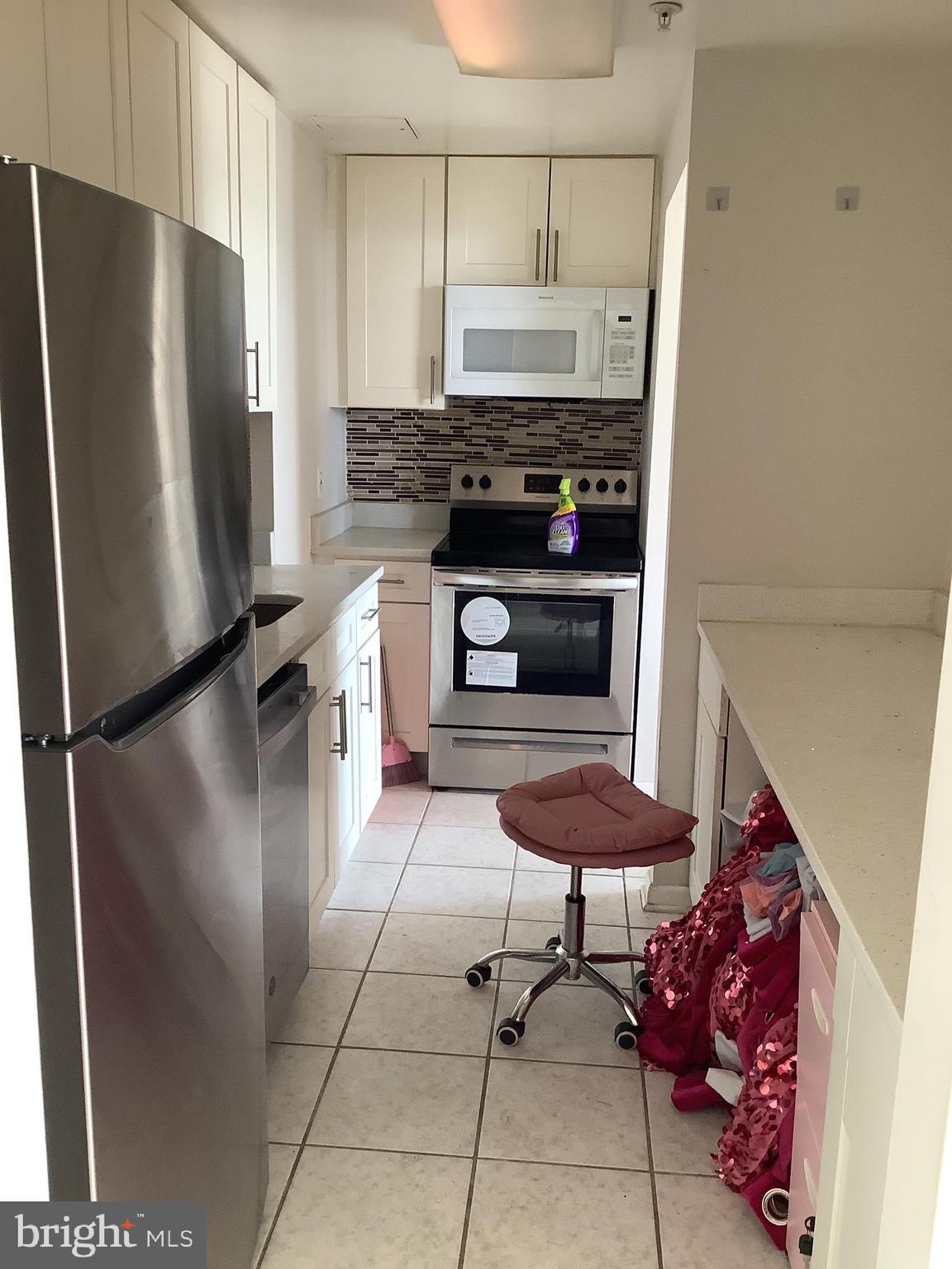 PENTHOUSE CONDOMINIUMS - Residential