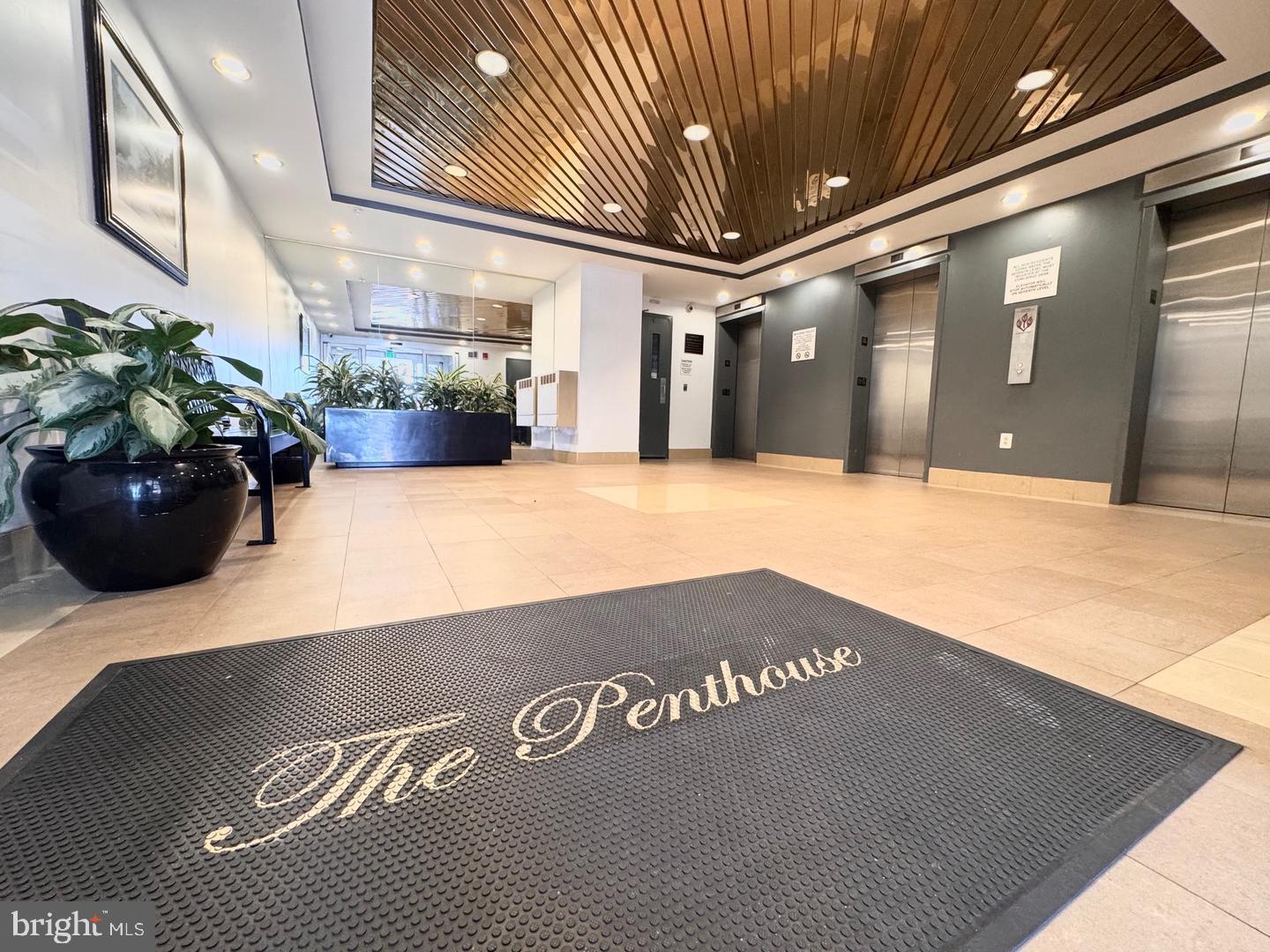 PENTHOUSE CONDOMINIUMS - Residential