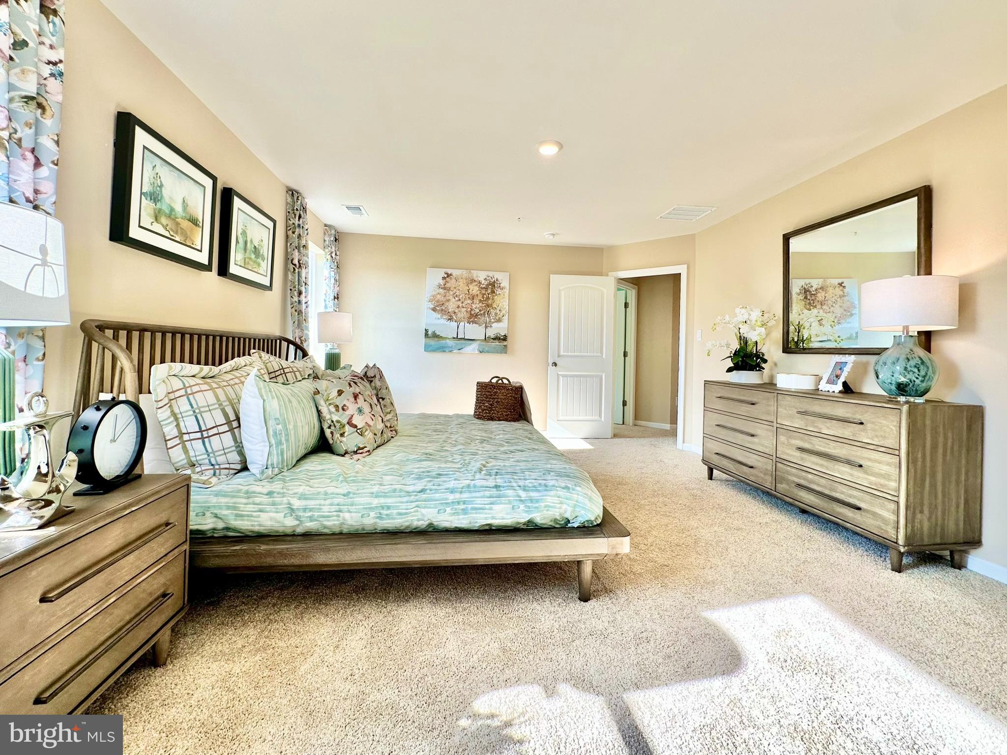 HERITAGE TRACE - Residential