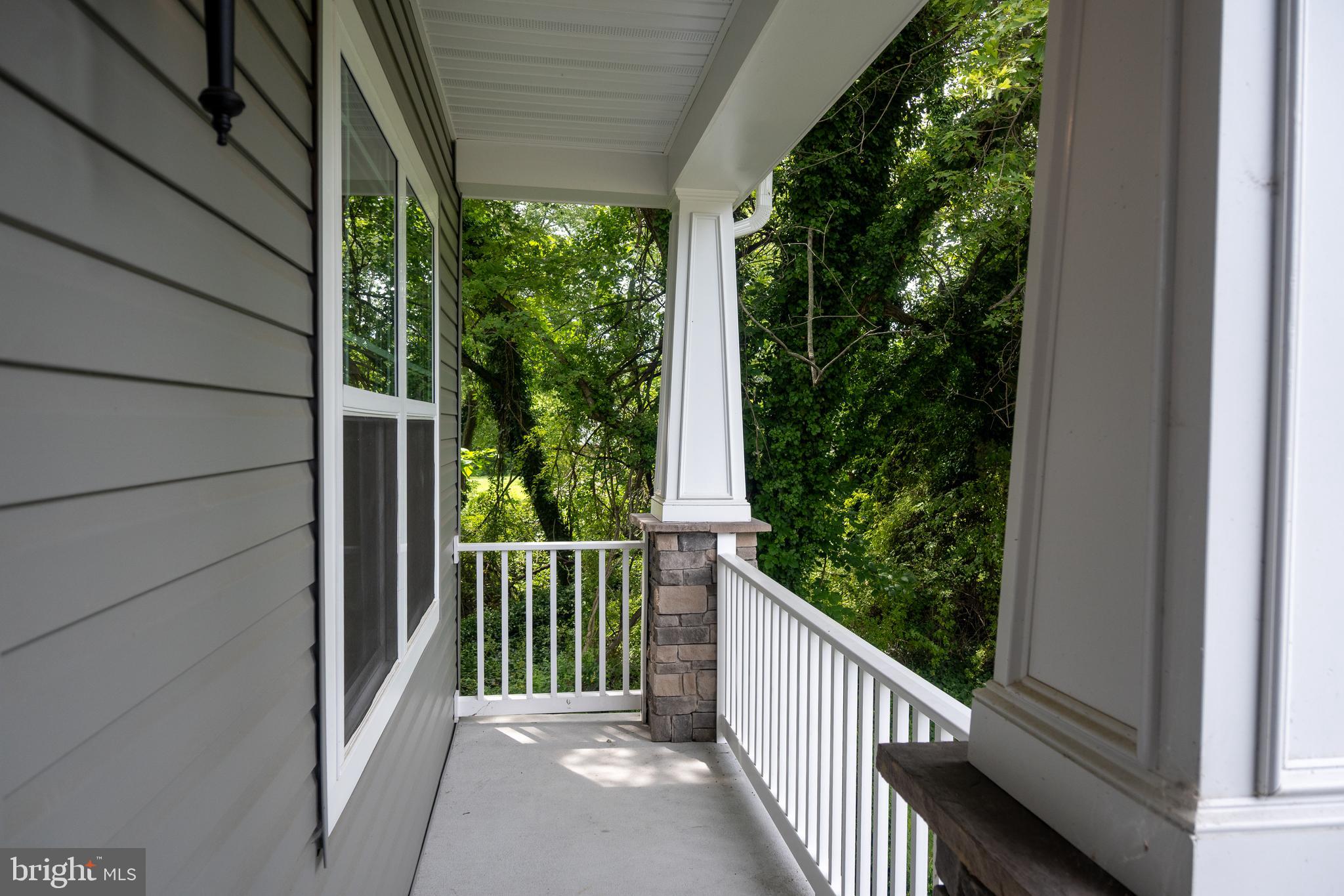 2305 SNOW ROAD