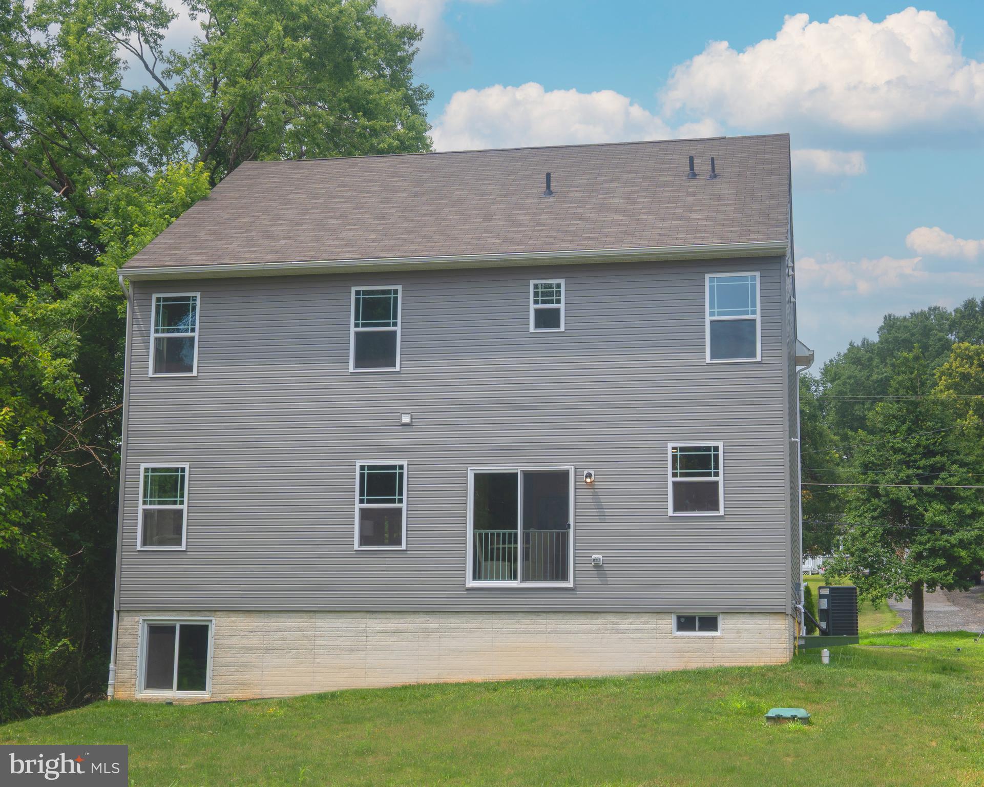 2305 SNOW ROAD