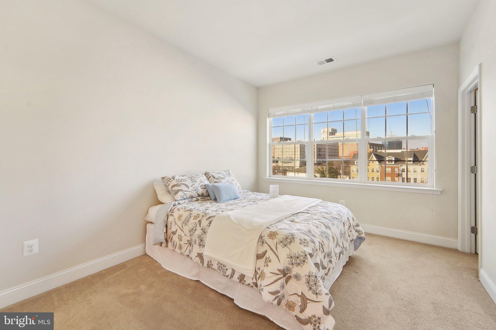 TOWSON GREEN - Residential