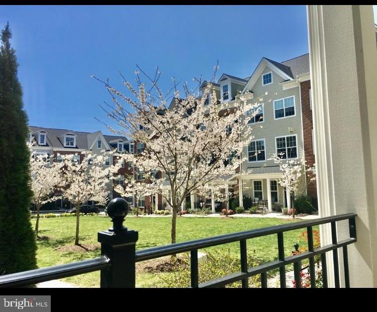 TOWSON GREEN - Residential