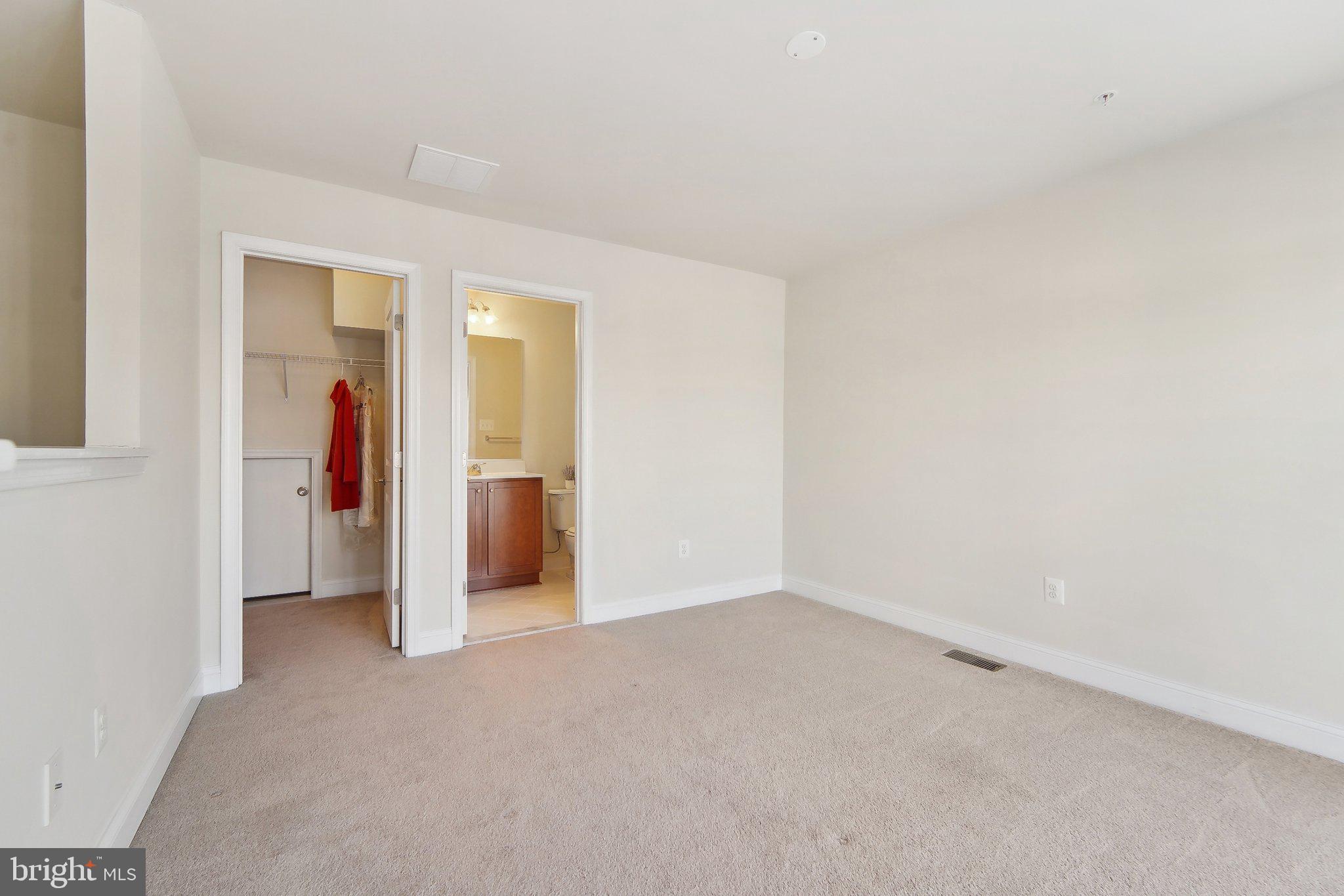 TOWSON GREEN - Residential