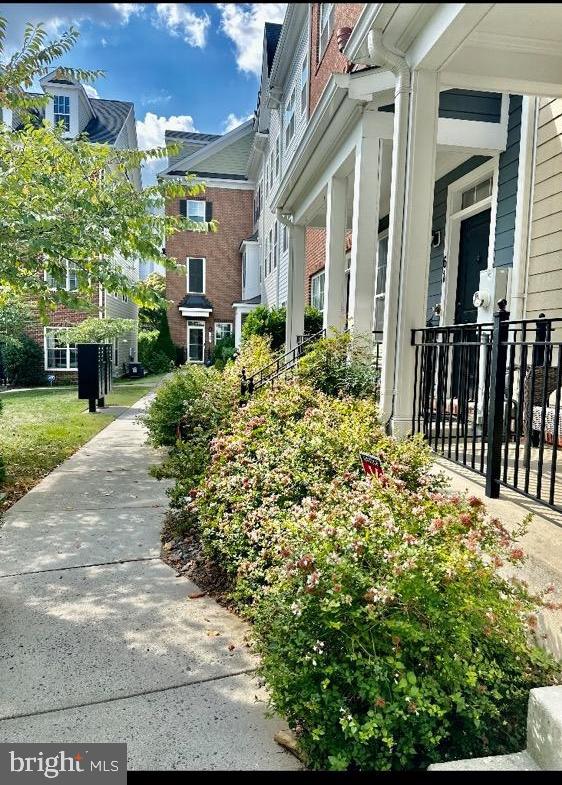 TOWSON GREEN - Residential