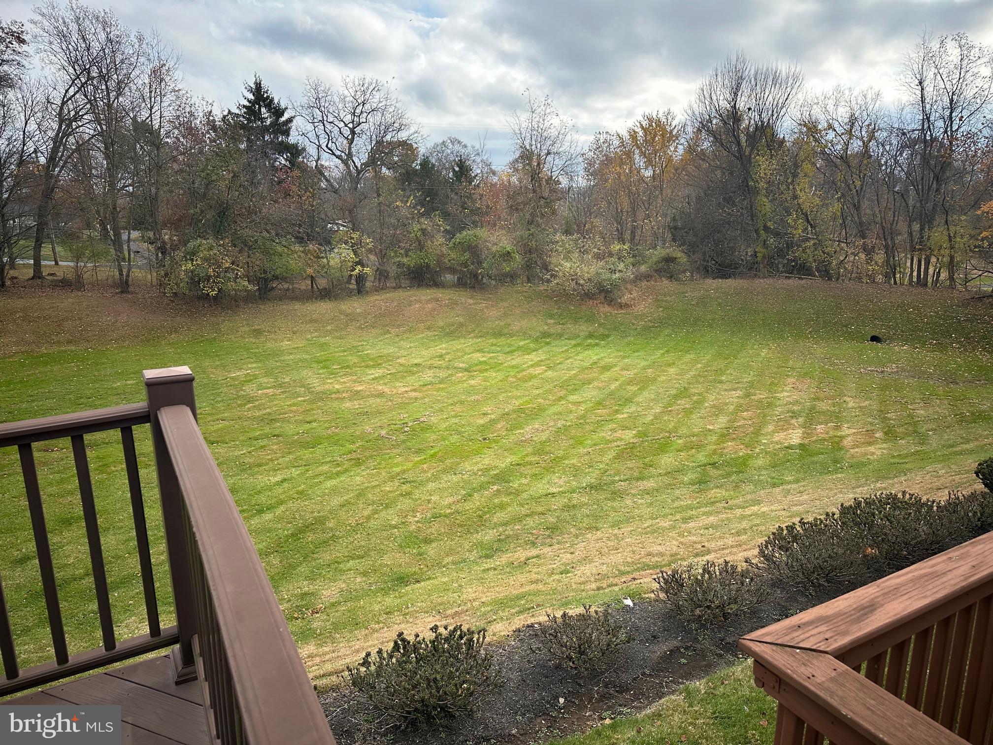 MEWS AT VALLEY FOR - Residential