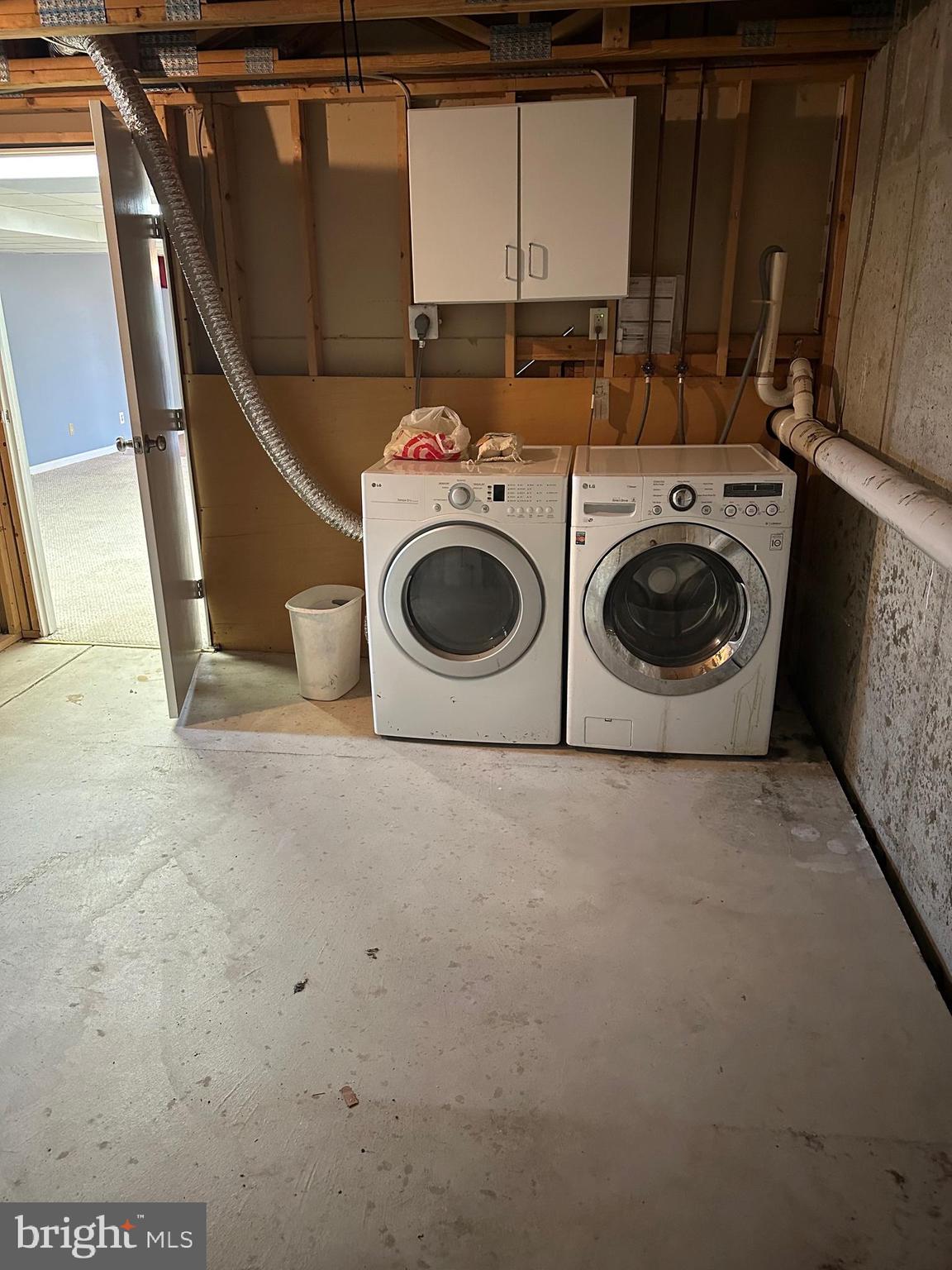 MEWS AT VALLEY FOR - Residential