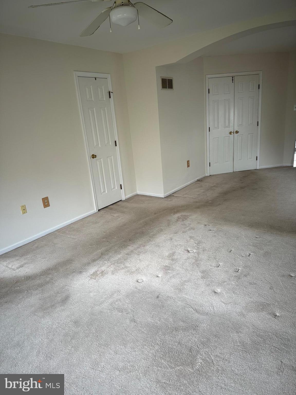 MEWS AT VALLEY FOR - Residential