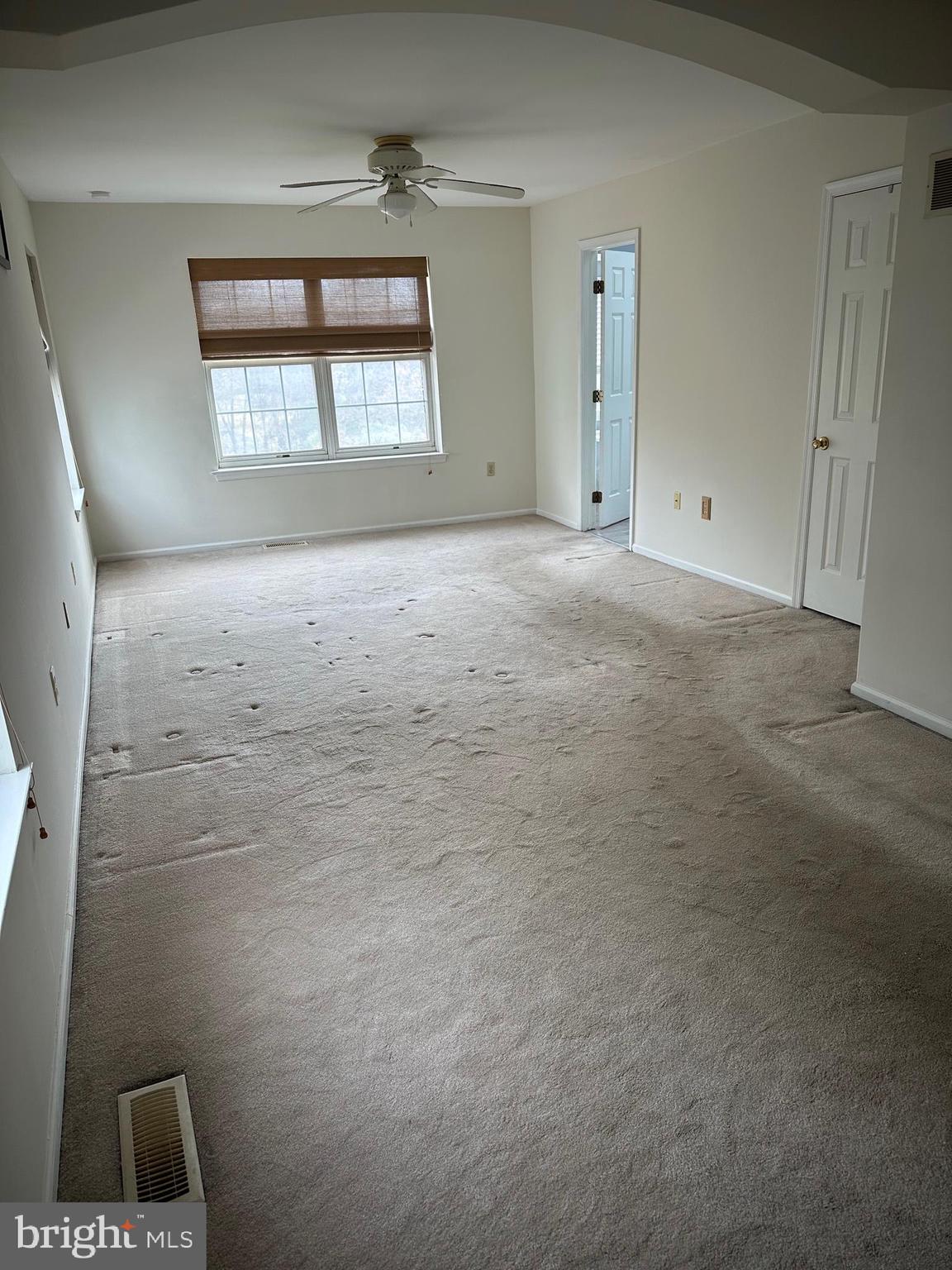 MEWS AT VALLEY FOR - Residential