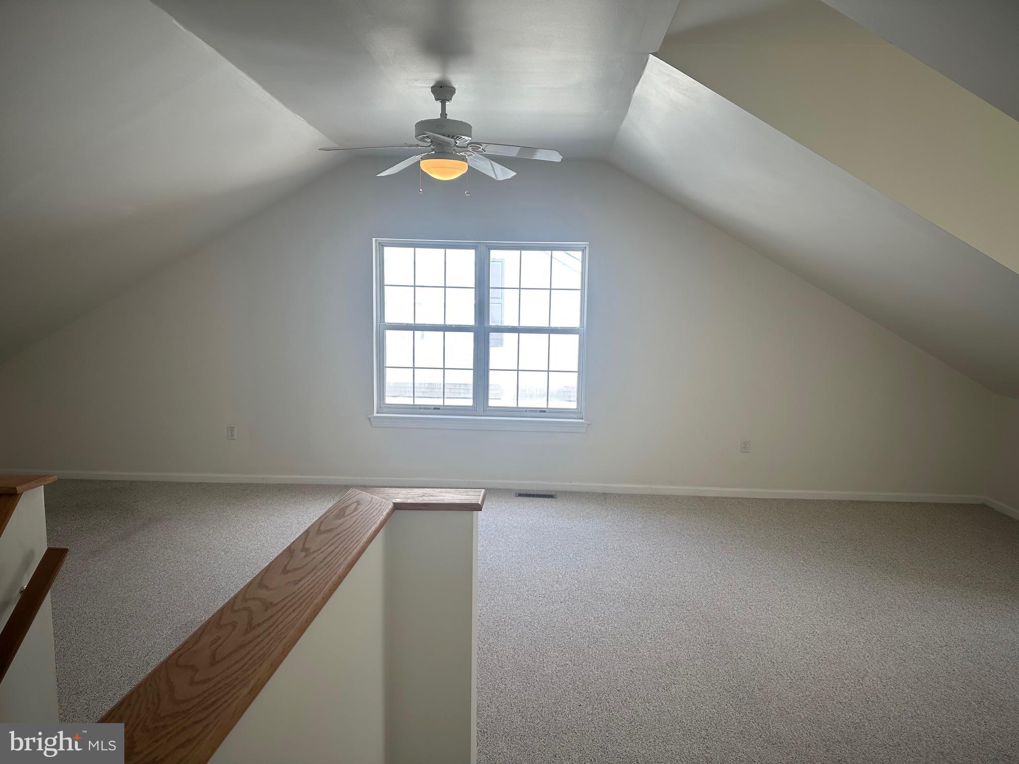 MEWS AT VALLEY FOR - Residential