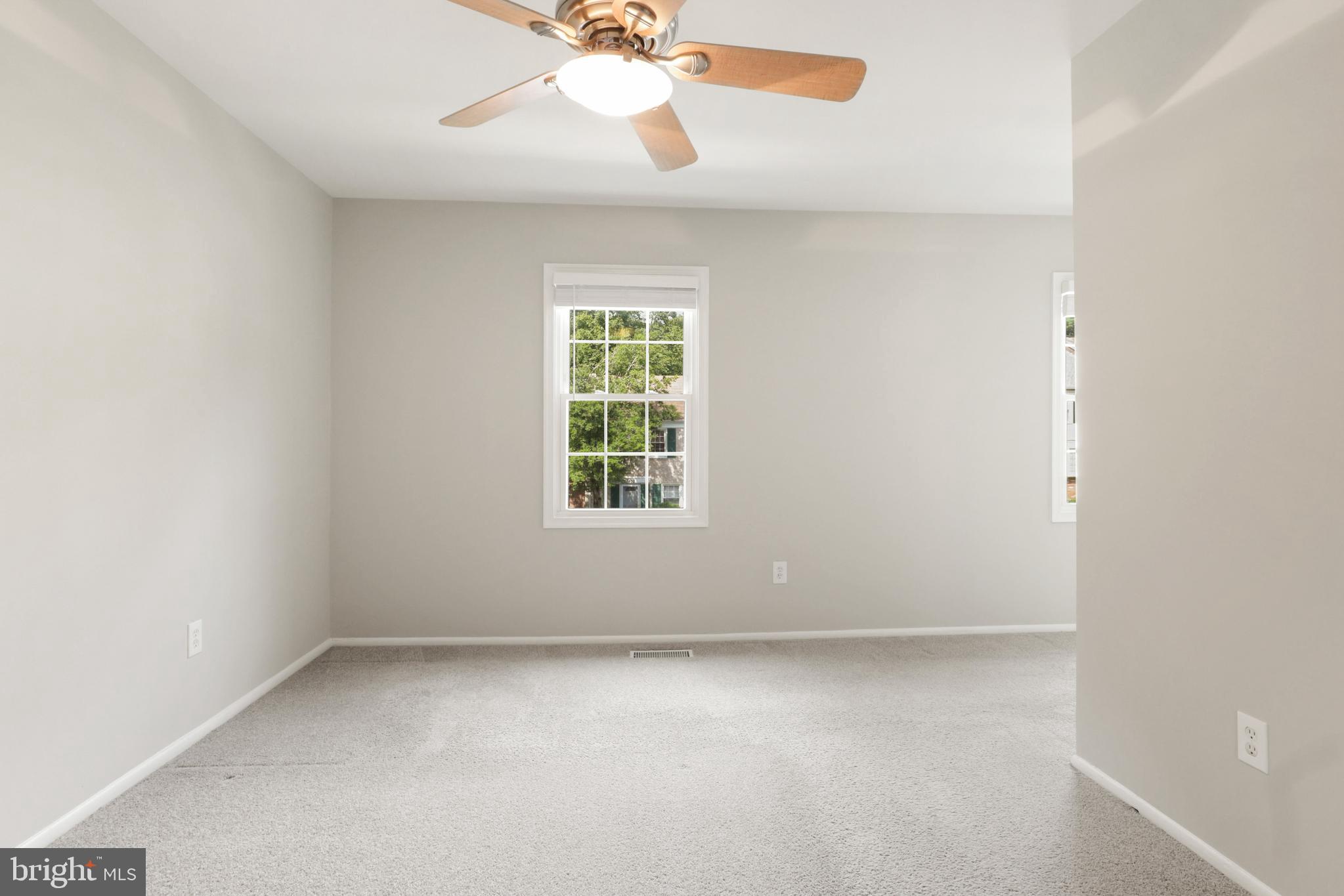 DANBURY FOREST - Residential Lease