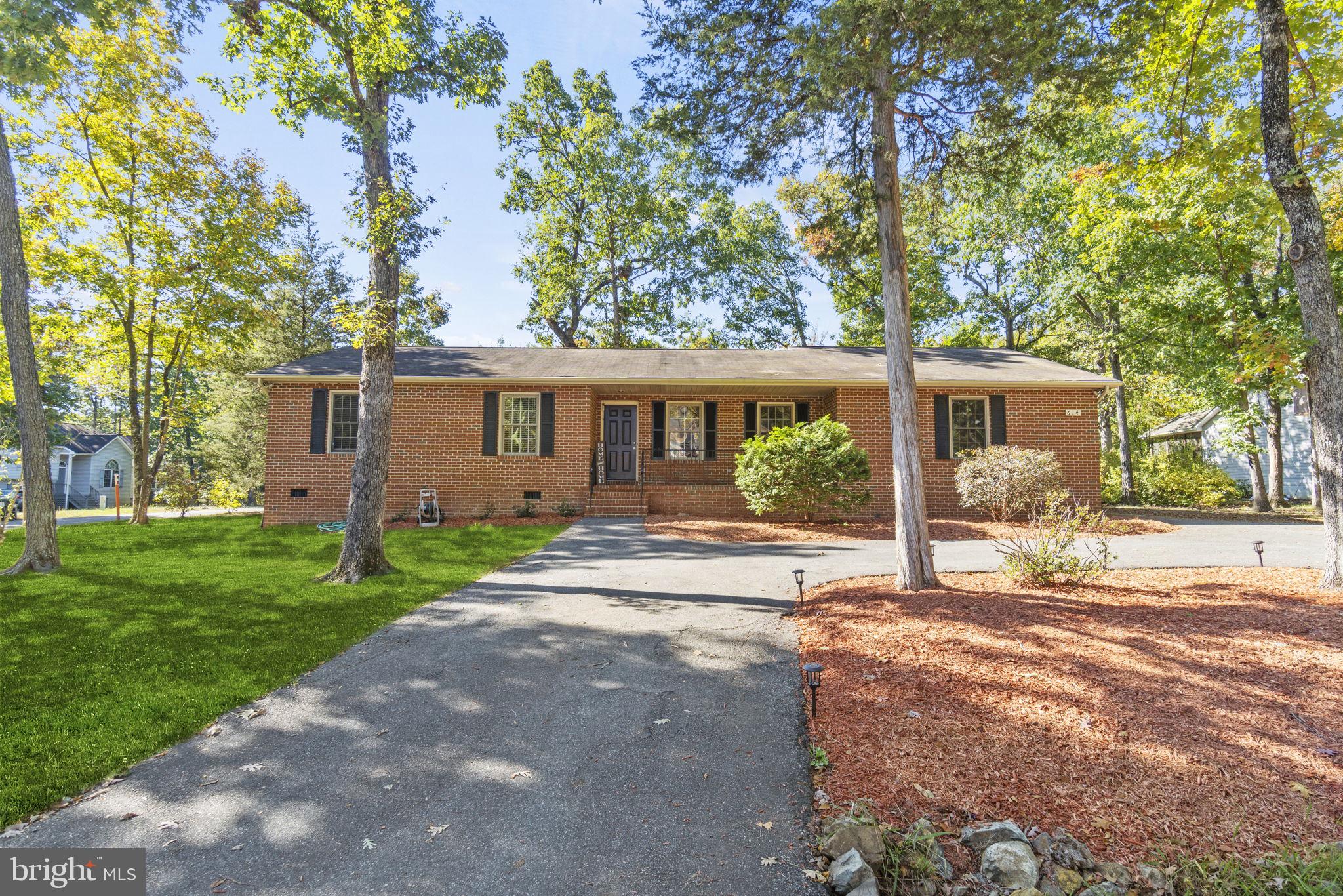 LAKE OF THE WOODS - Residential