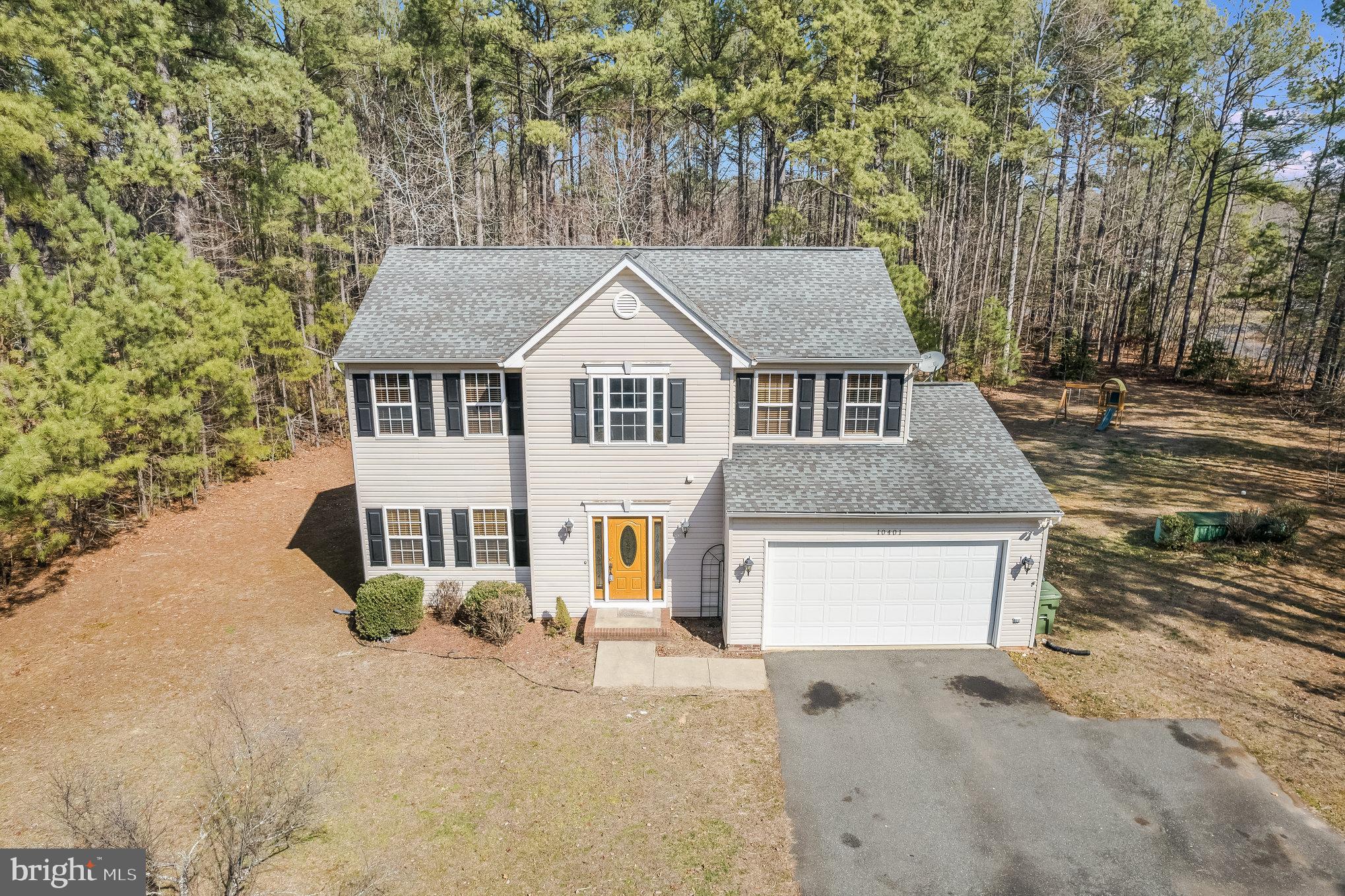 SIX LAKES WEST - Residential