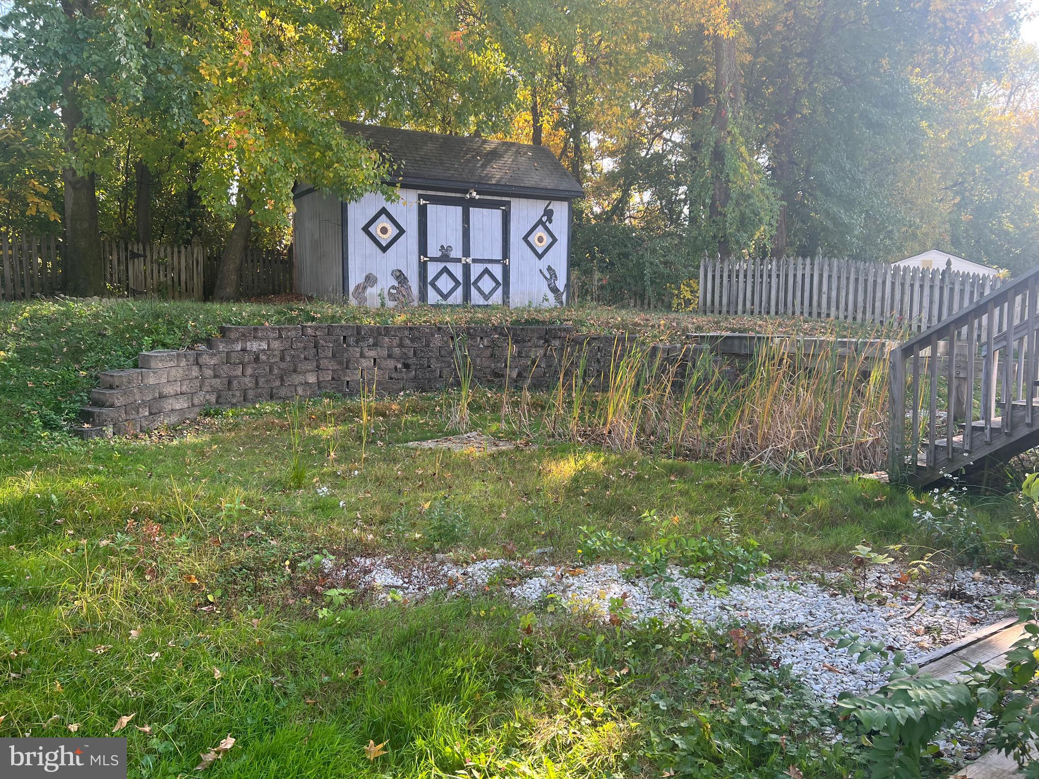 BRIEN RUN VILLAGE - Residential