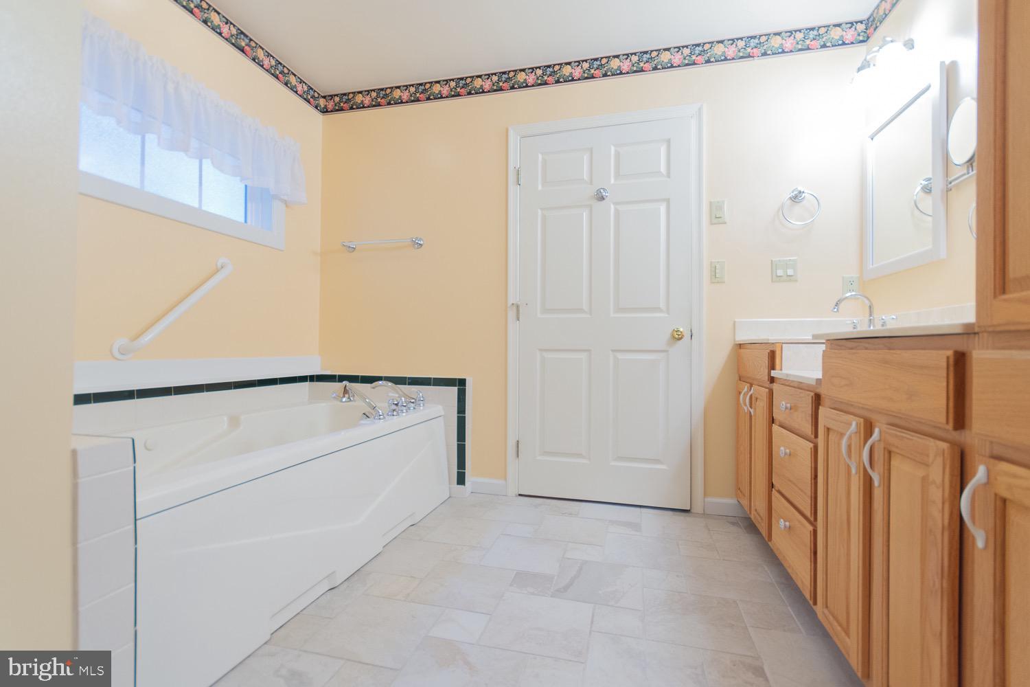 MARLOWE WOODS - Residential