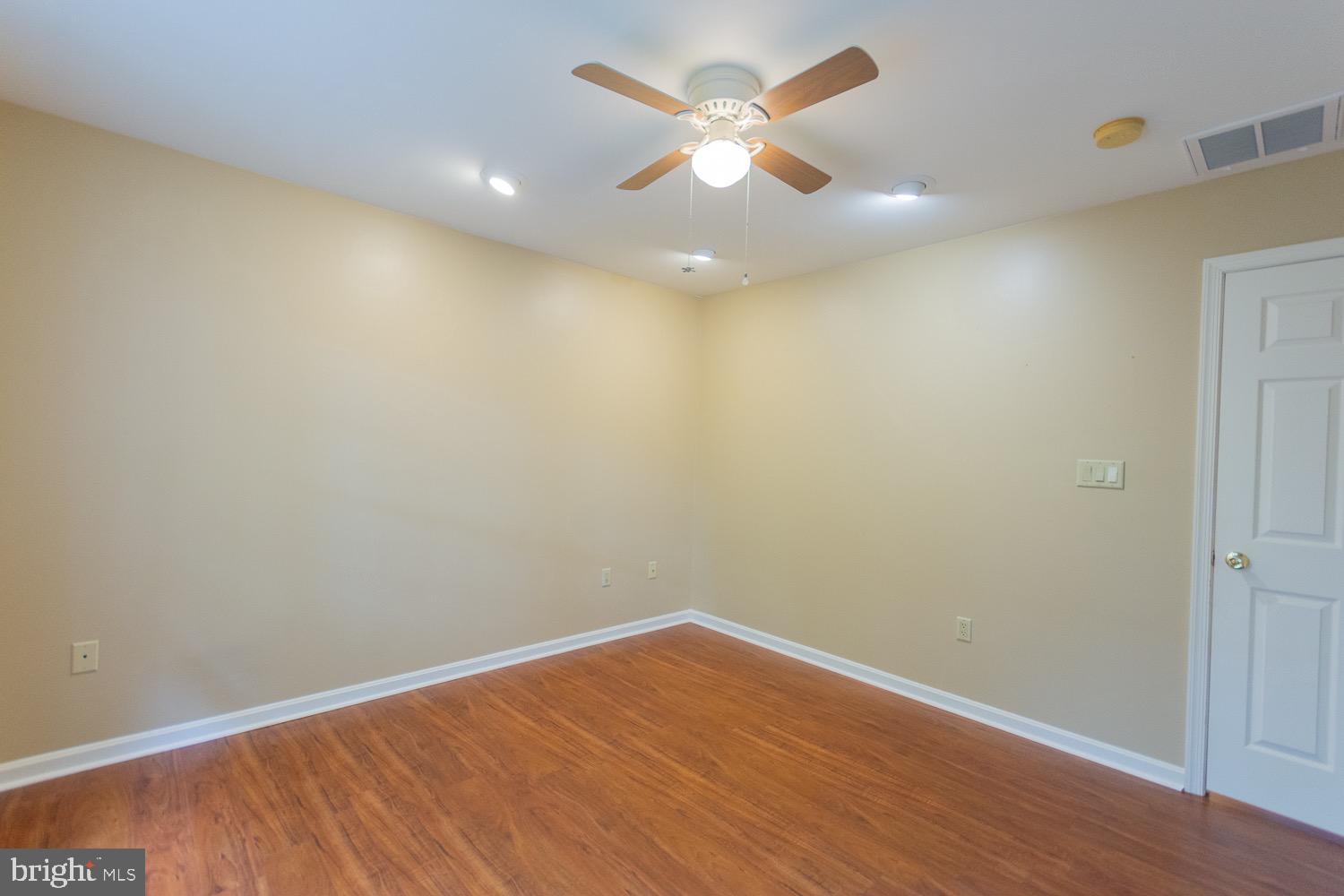 MARLOWE WOODS - Residential