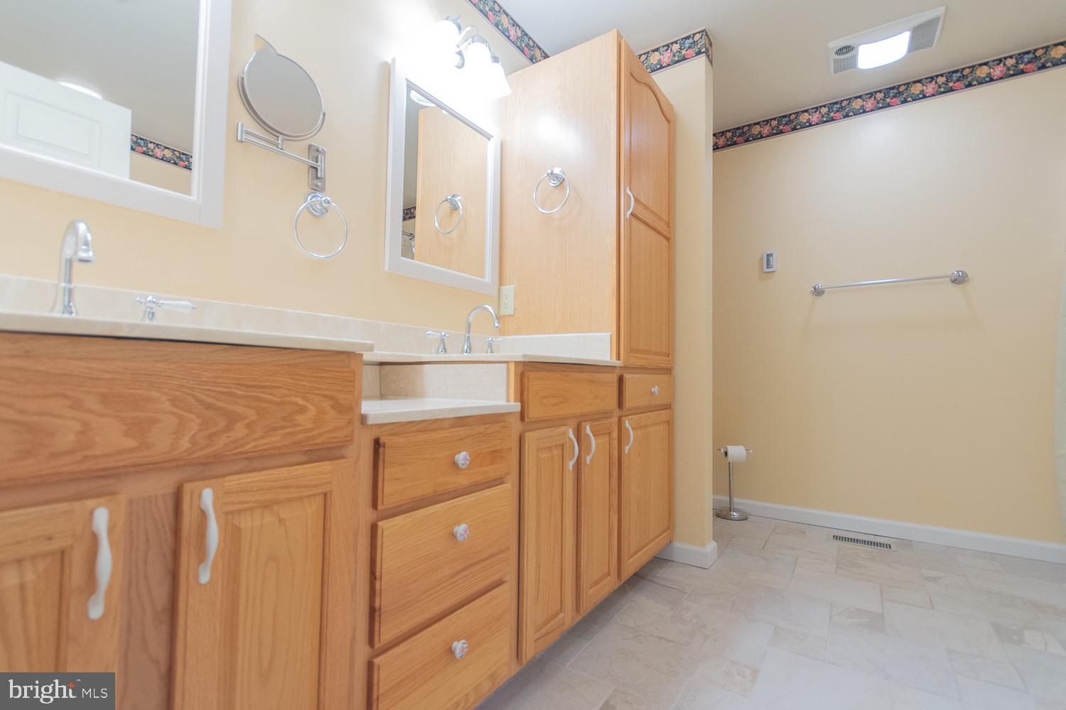 MARLOWE WOODS - Residential