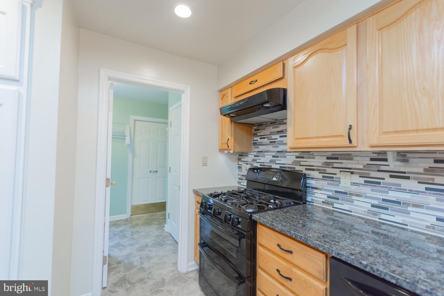 MARLOWE WOODS - Residential