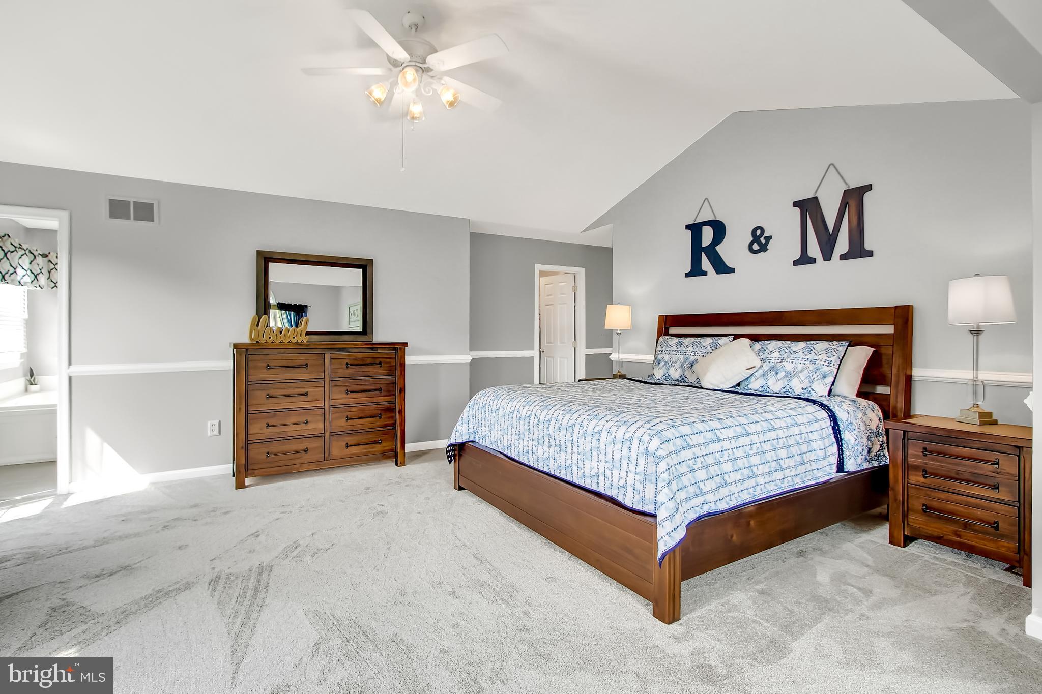 NORTH FOREST - Residential