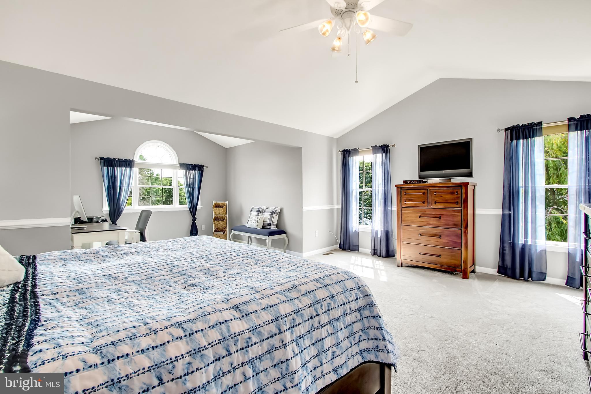 NORTH FOREST - Residential